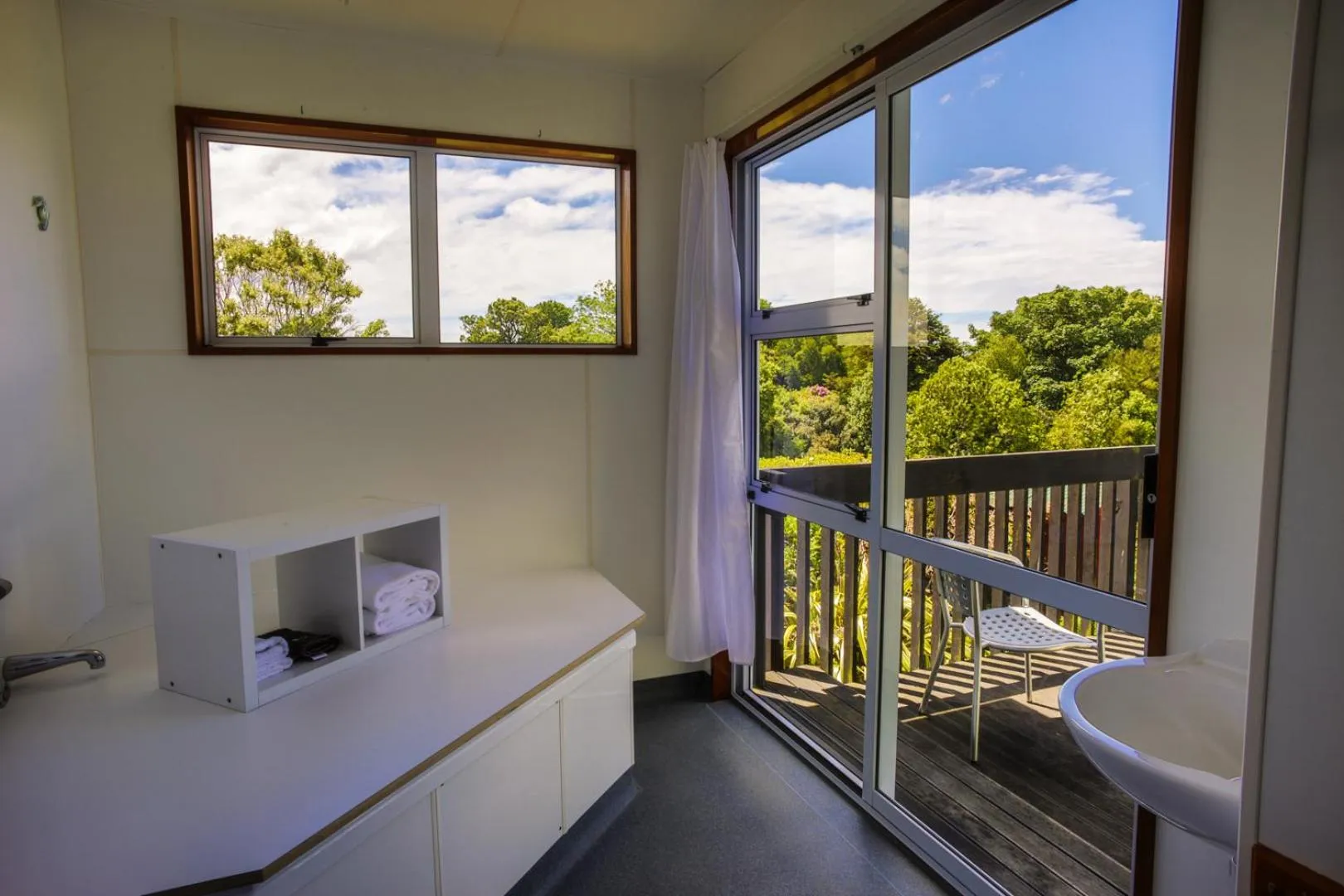 Bathroom in Kaka Point Motels