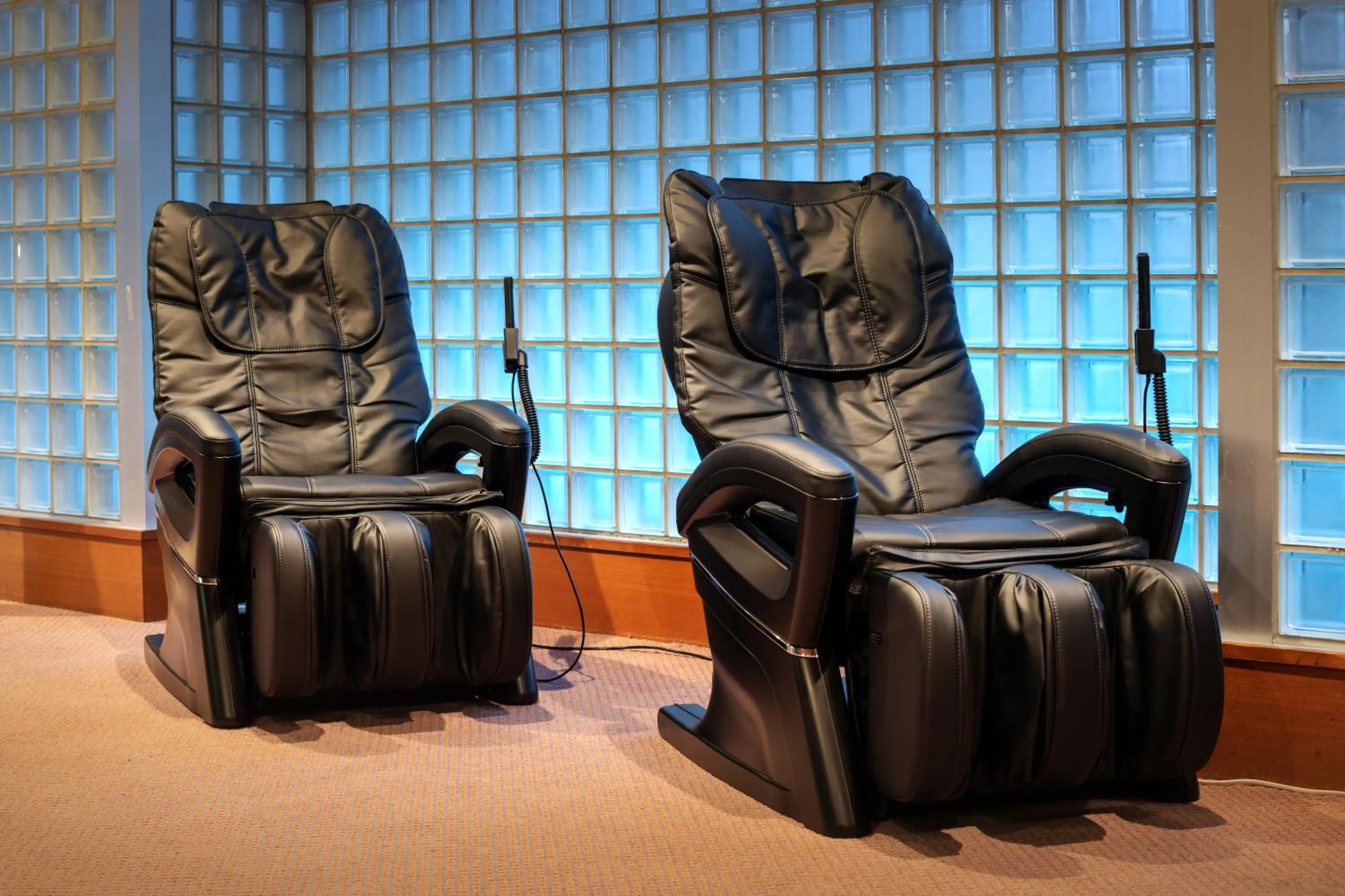 Area and facilities in Kami no yama Azumaya