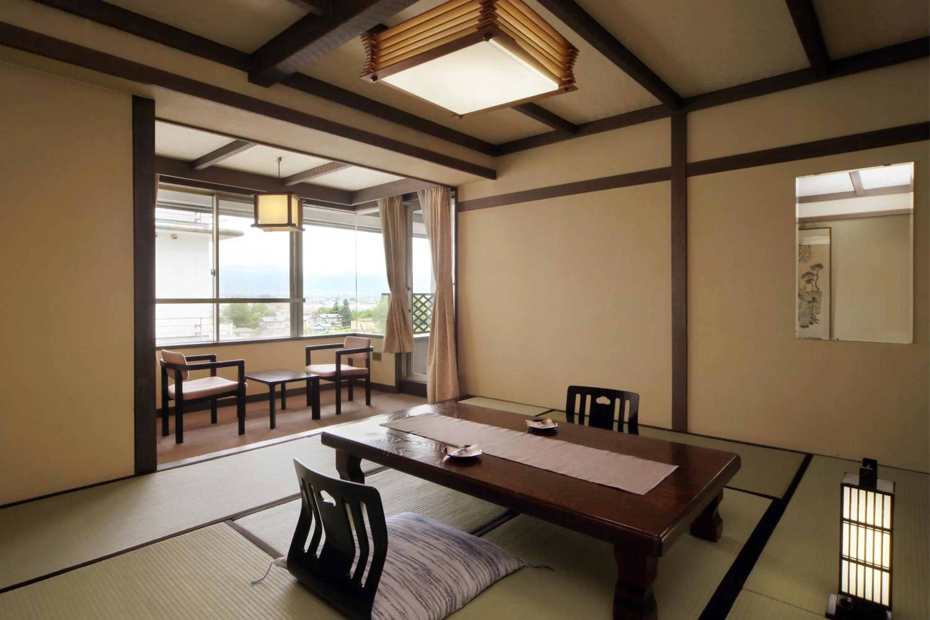 Photo of the whole room in Kami no yama Azumaya