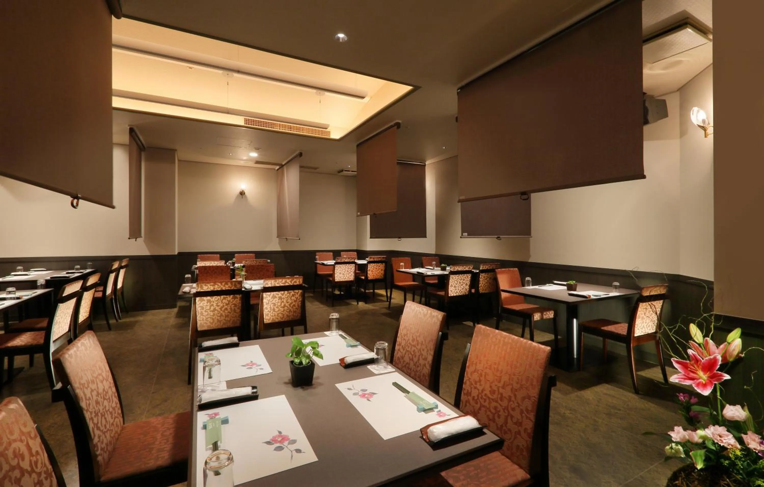 Restaurant/places to eat in Kami no yama Azumaya