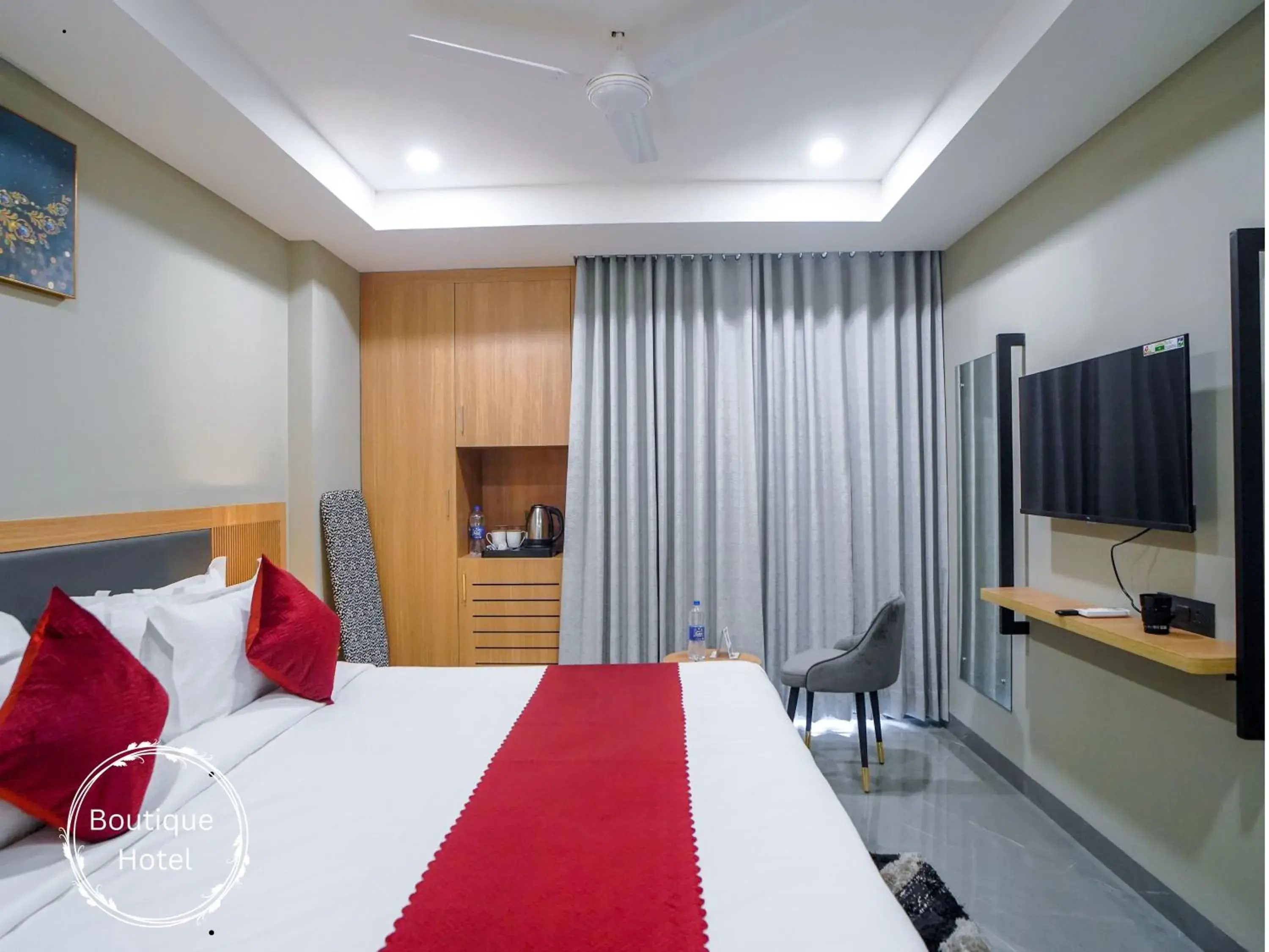 Day Use Room for 6 Hours, From 10 AM to 6 PM in Saltstayz Select - Golf Course Road & Sector 57 Day Use Room for 6 Hours, From 10 AM to 6 PM in Saltstayz Select - Golf Course Road & Sector 57