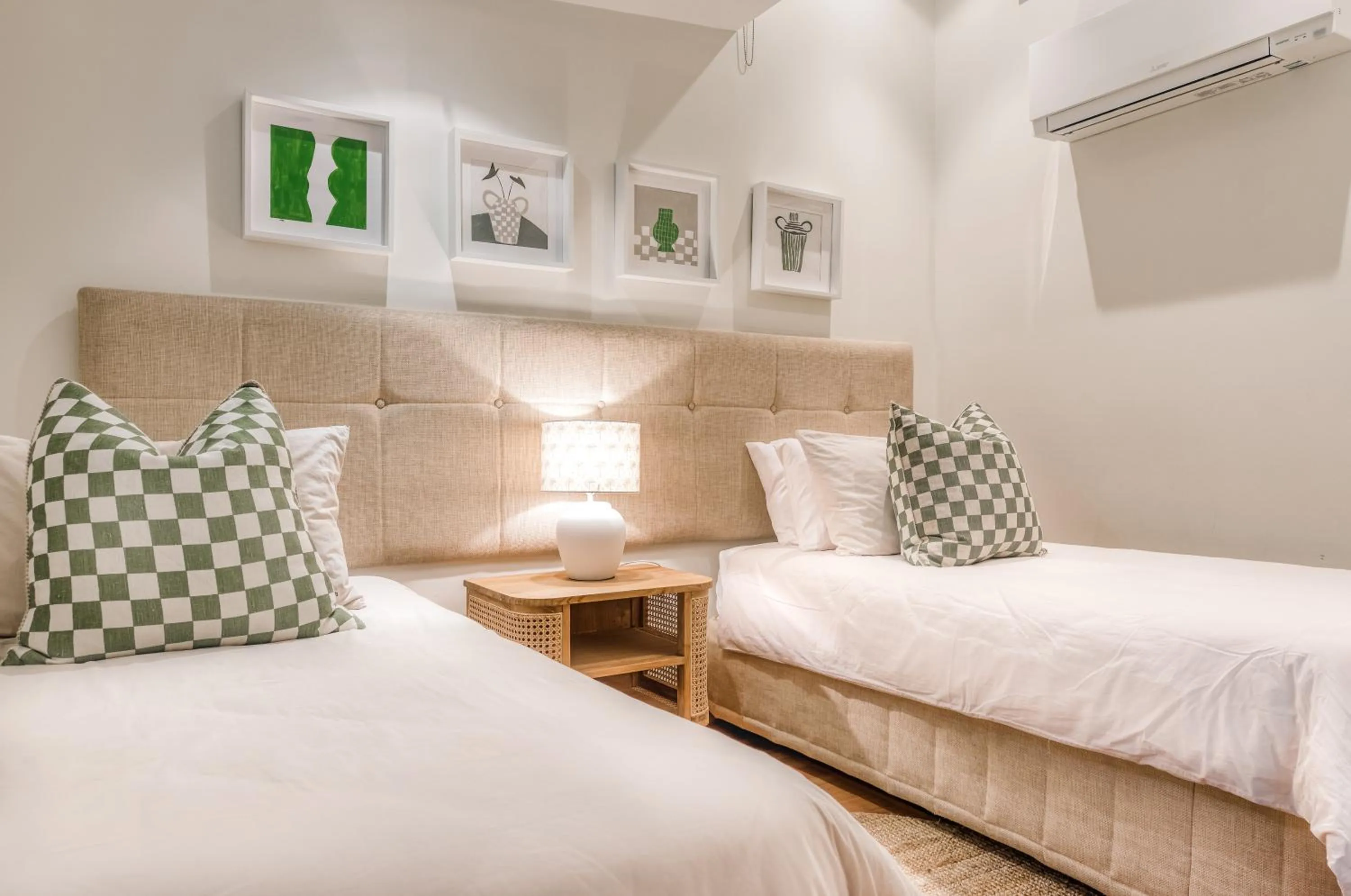 Bedroom, Bed in Noosa Residences