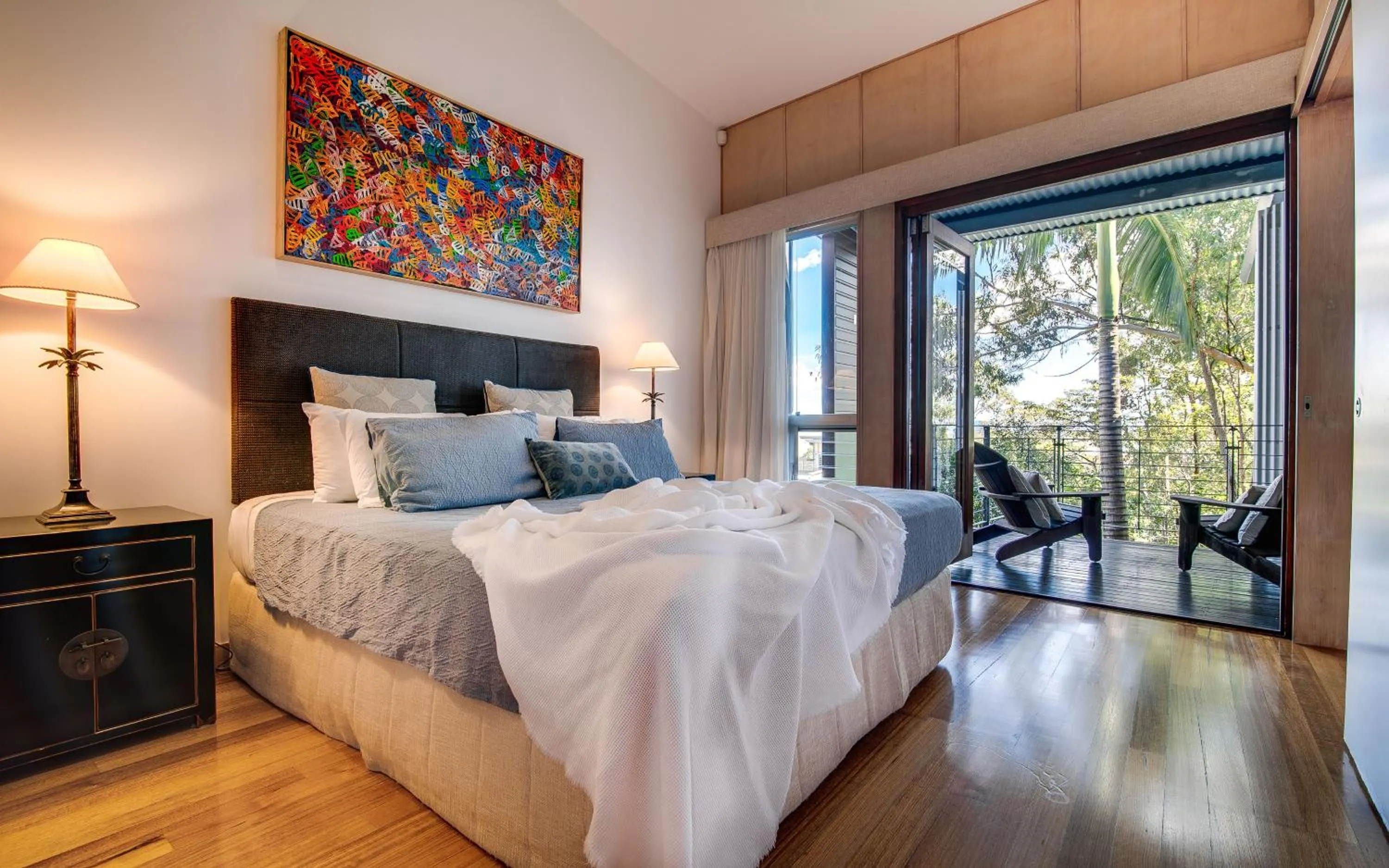 Balcony/Terrace, Bed in Noosa Residences