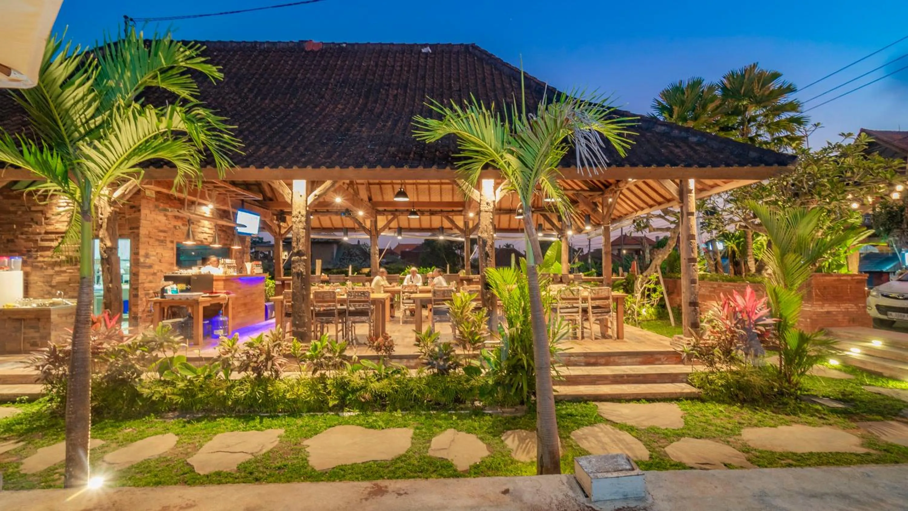Restaurant/places to eat in Gayatri Retreat Ubud