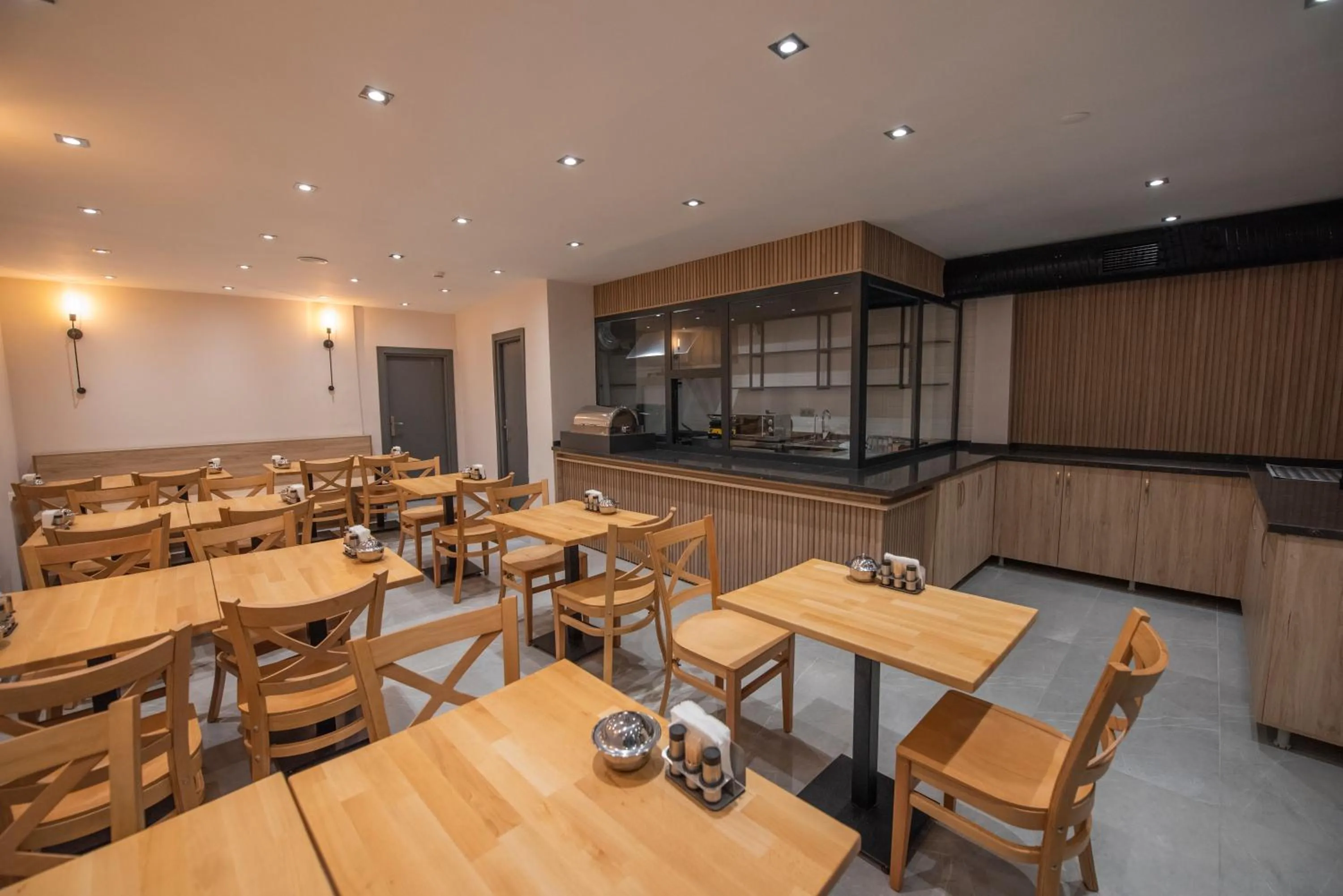 Banquet/Function facilities in Mahya Hotel