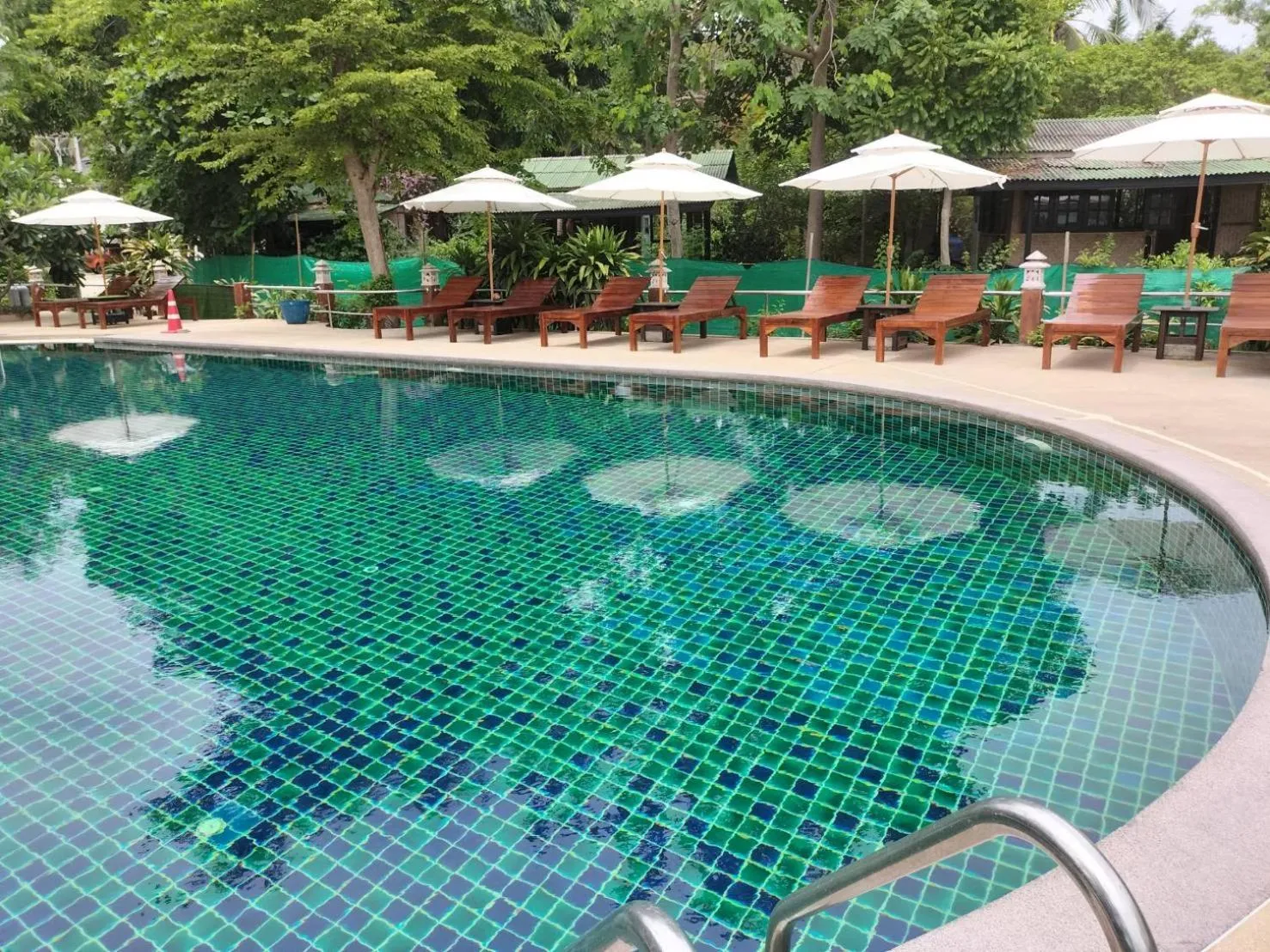 Seating area in Lotus Hostel Beach Koh Tao