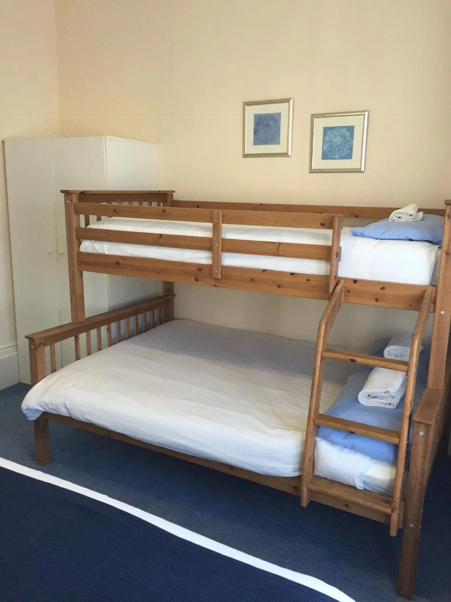 Bed in Marlow Lodge