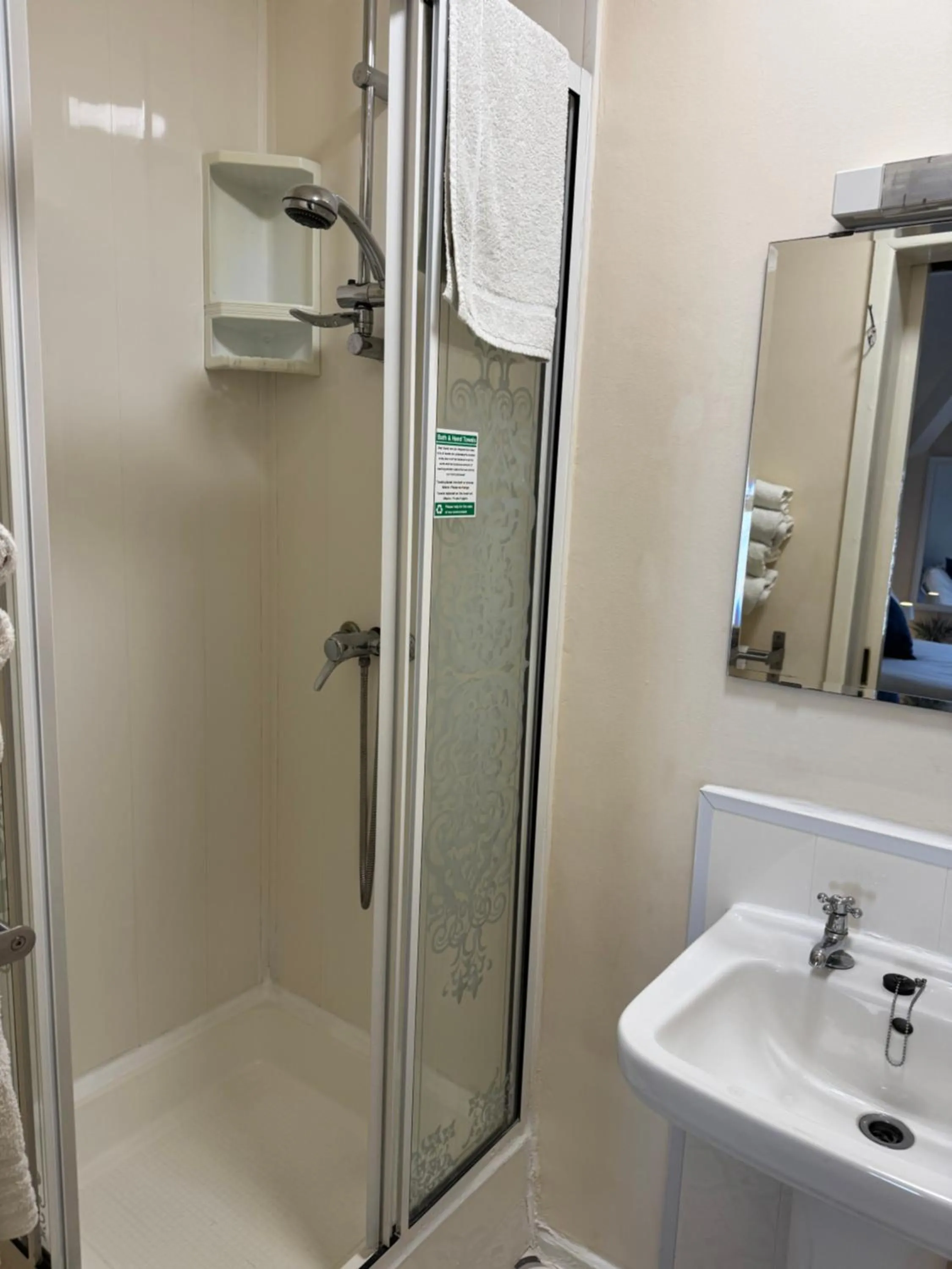 Bathroom in Marlow Lodge