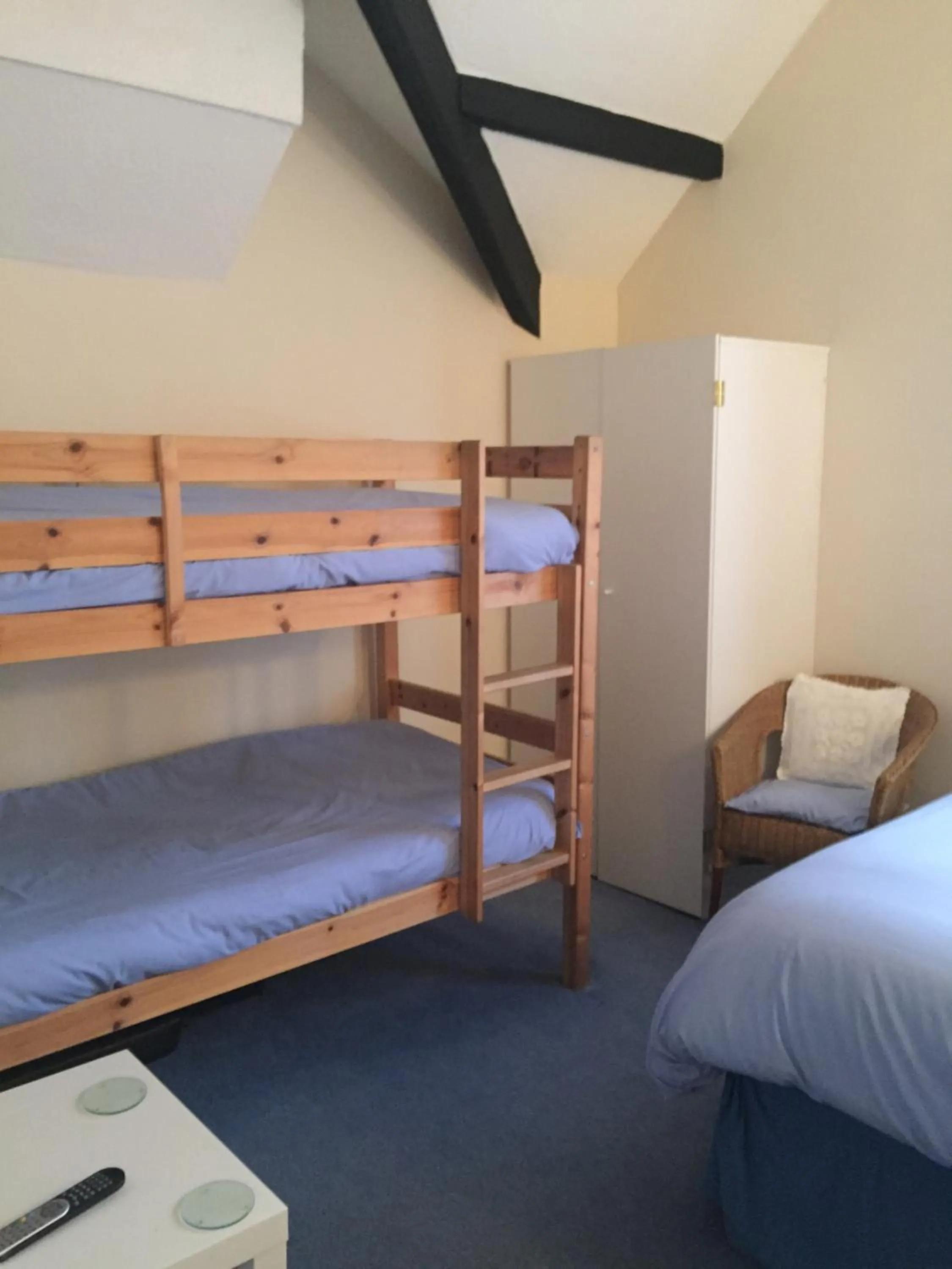 Bedroom, Bed in Marlow Lodge