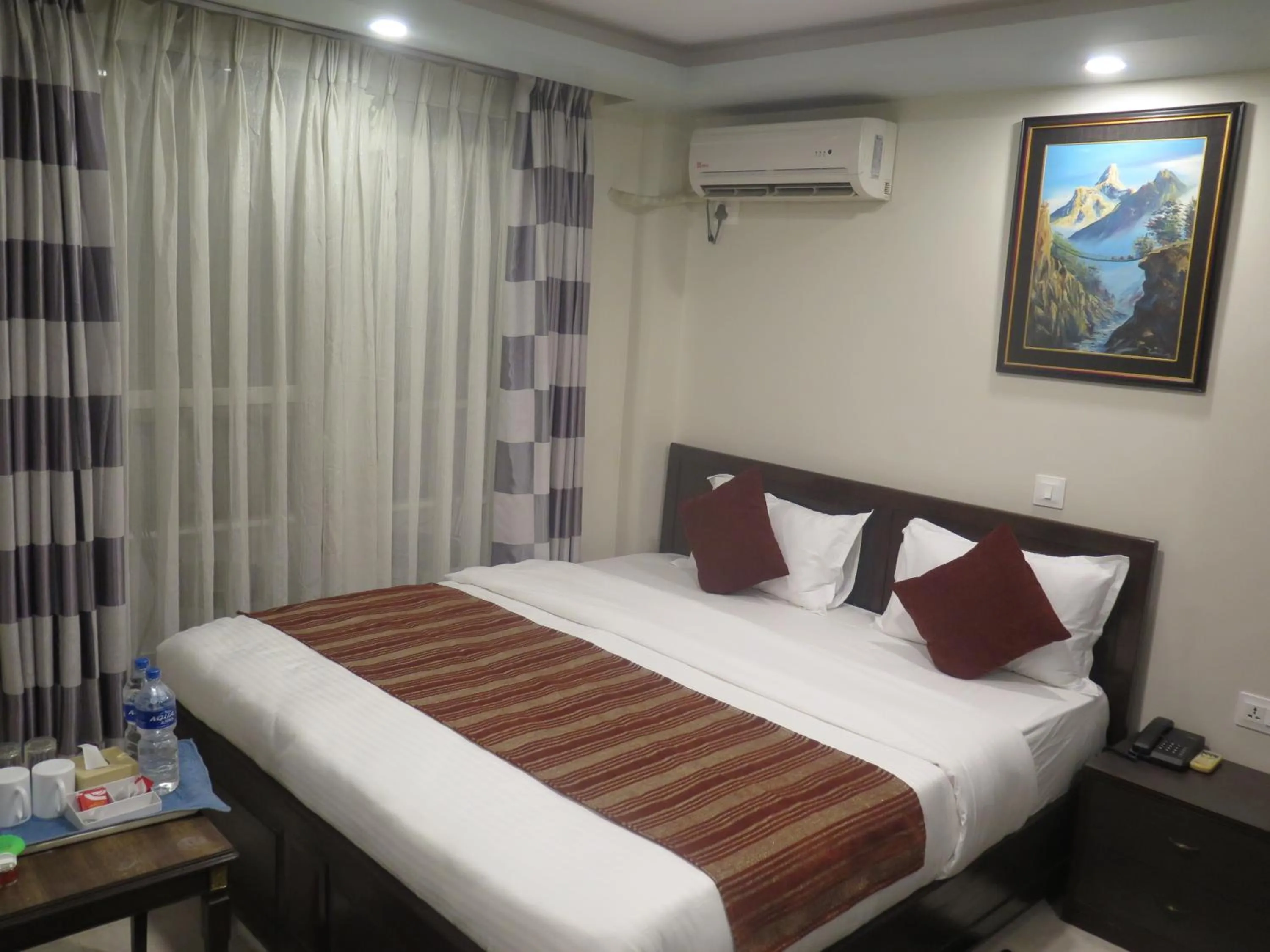 Photo of the whole room, Bed in Hotel Pipal Tree