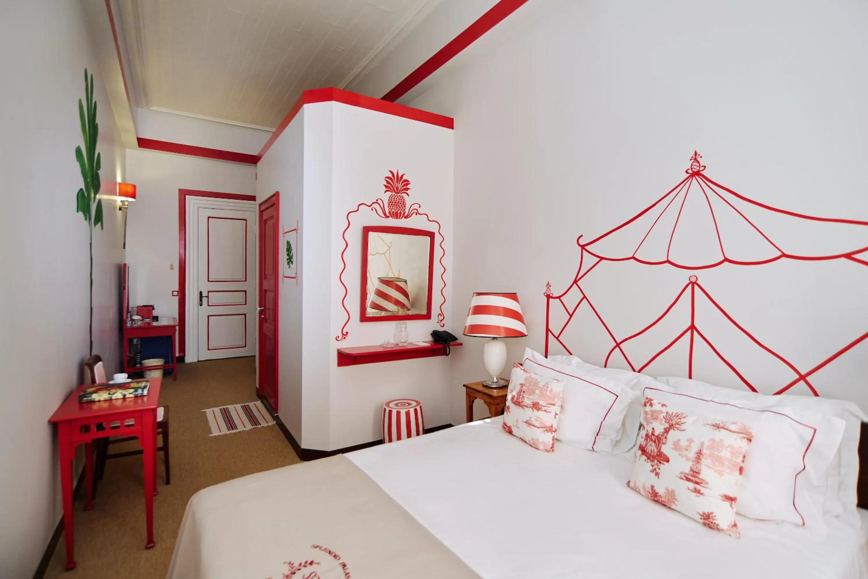 Bed in Büyükada Splendid Palace Hotel