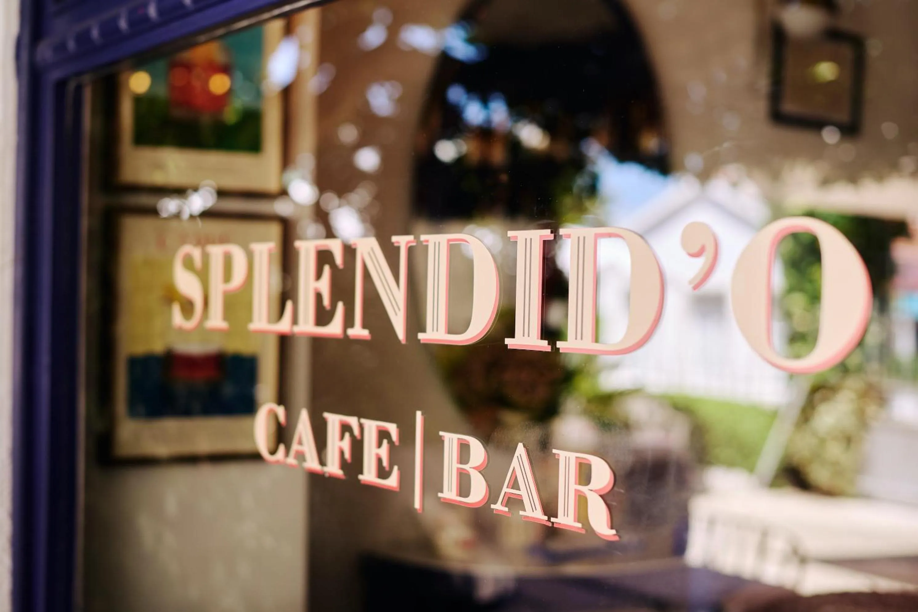 Lounge or bar in Büyükada Splendid Palace Hotel