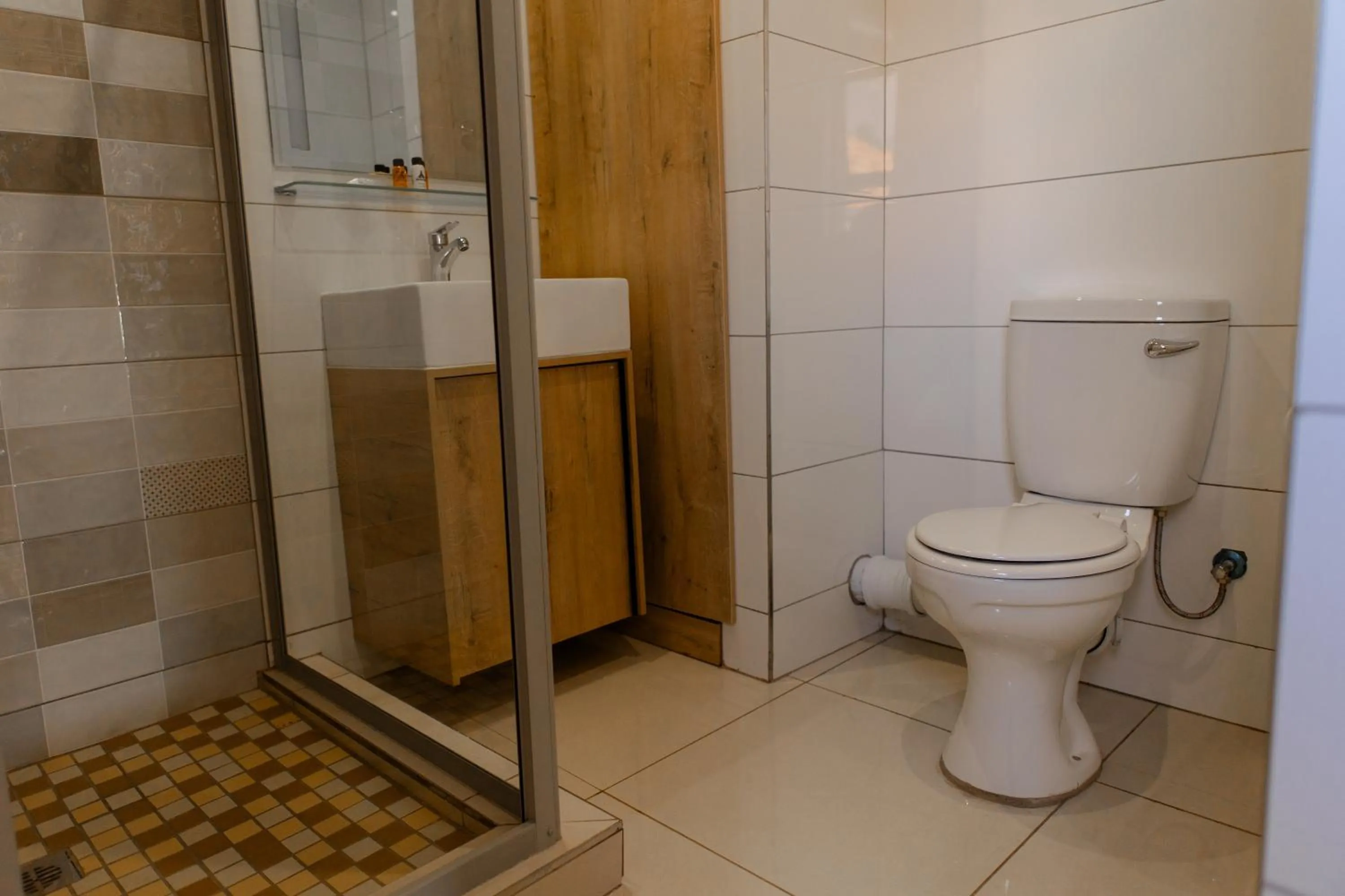 Bathroom in Acres Inn Klerksdorp