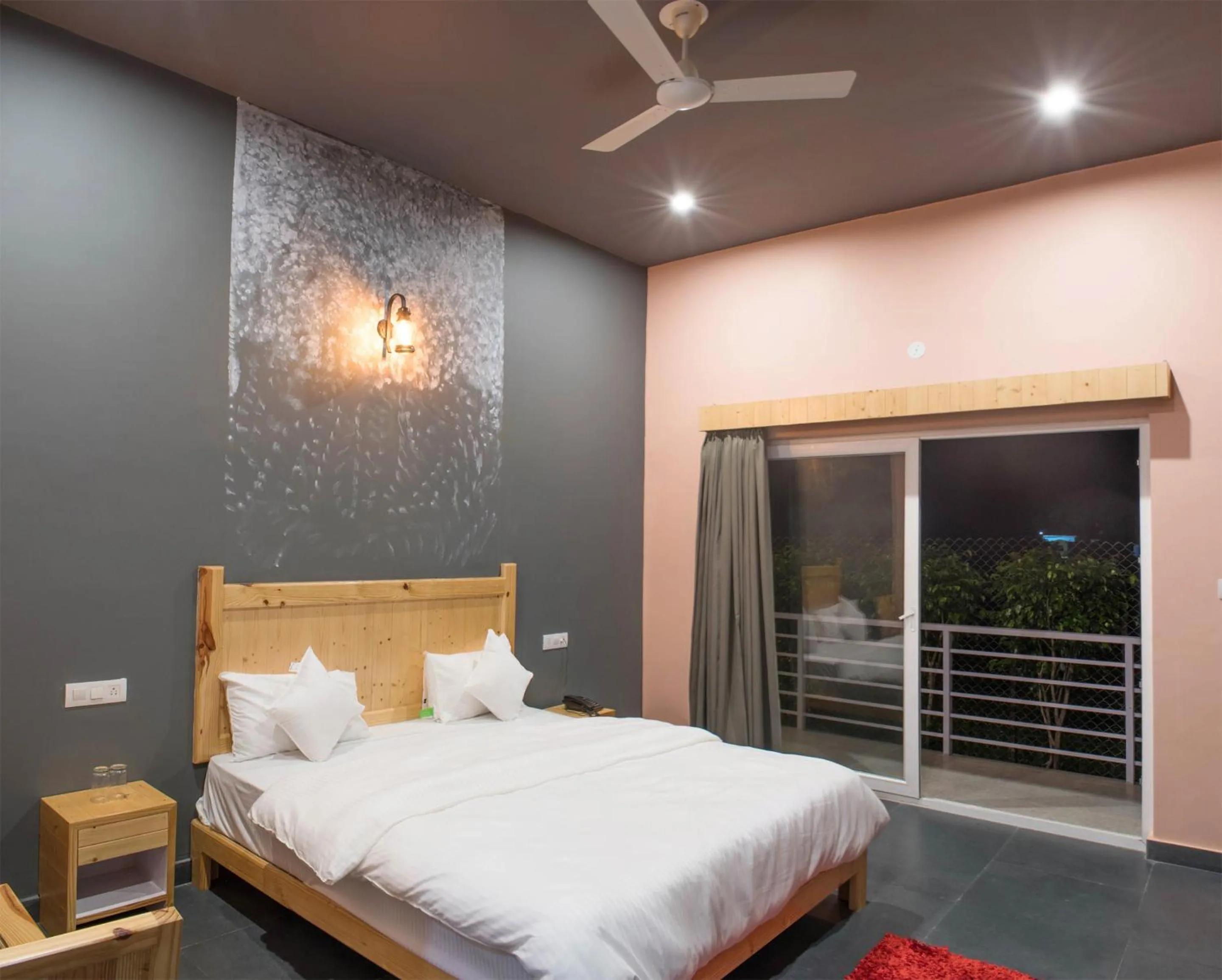 Guests, Bed in juSTa Lazy Haven Corbett, Uttarakhand