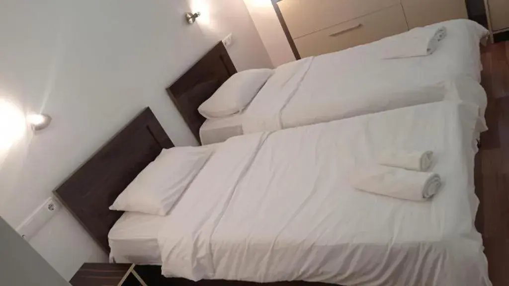 Double or Twin Room with Private Bathroom - single occupancy in Argo Hotel Double or Twin Room with Private Bathroom - single occupancy in Argo Hotel