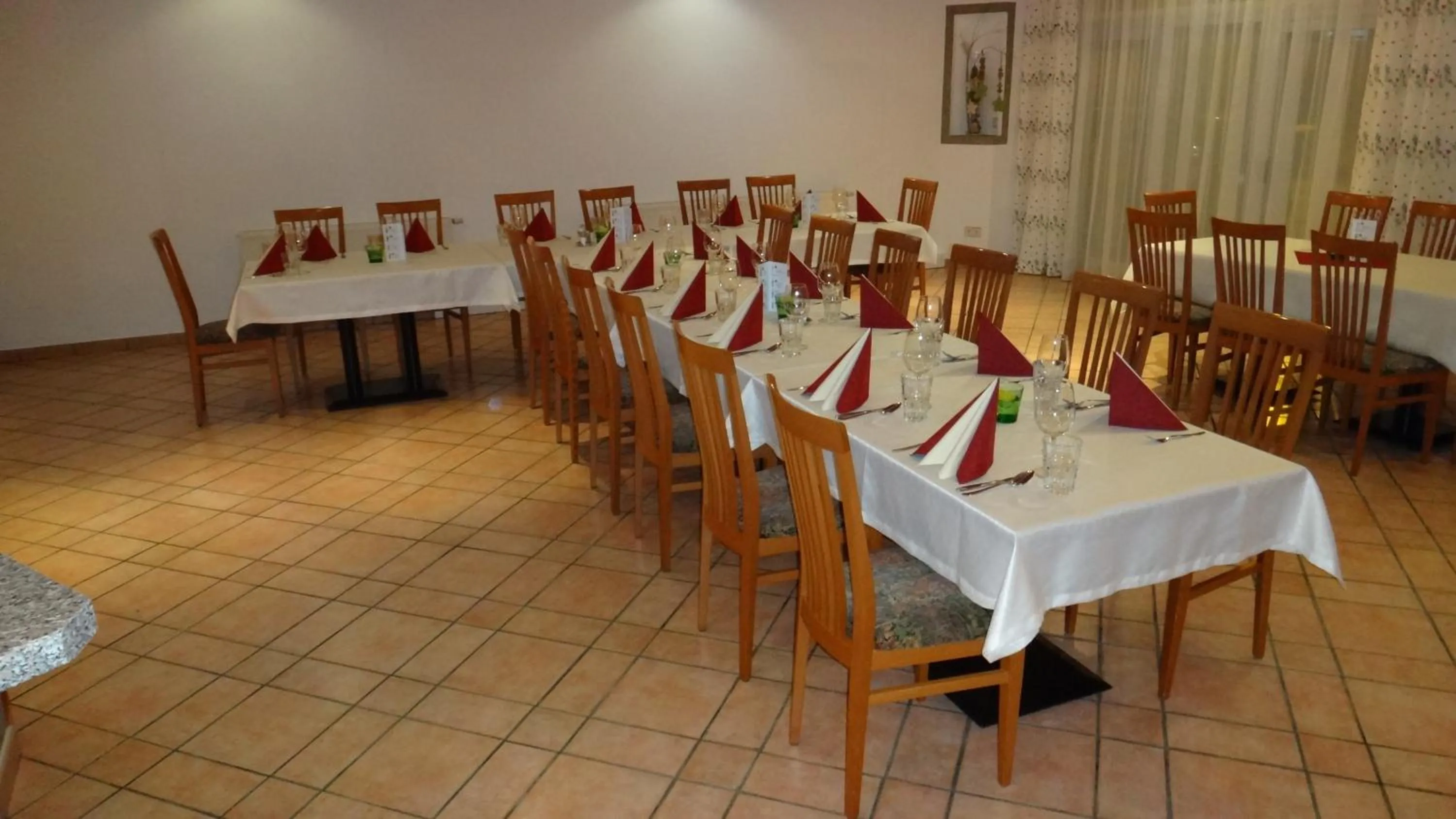 Restaurant/places to eat in sWirtshaus M&N