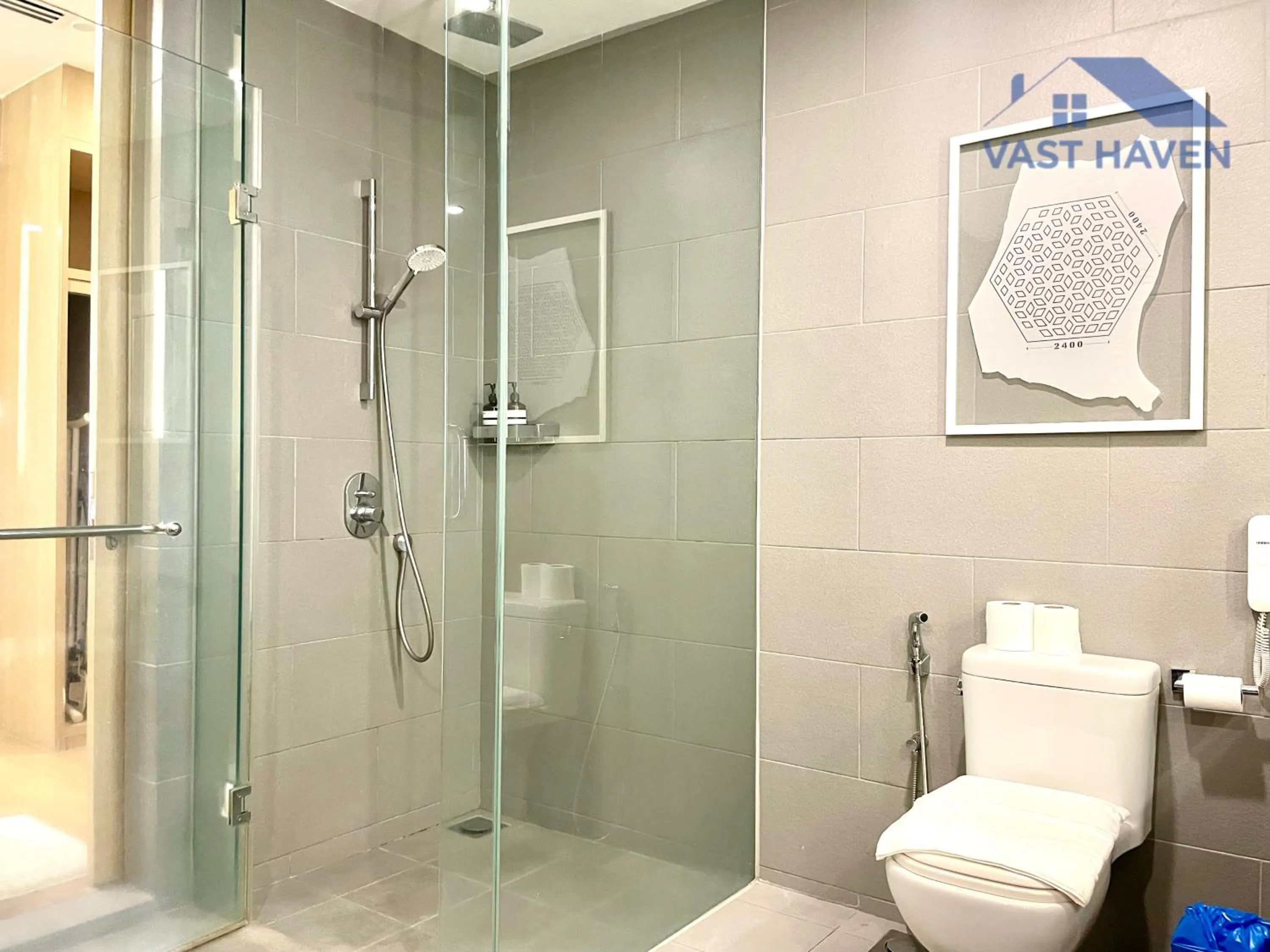 Shower in 188 Suites KLCC by VastHaven