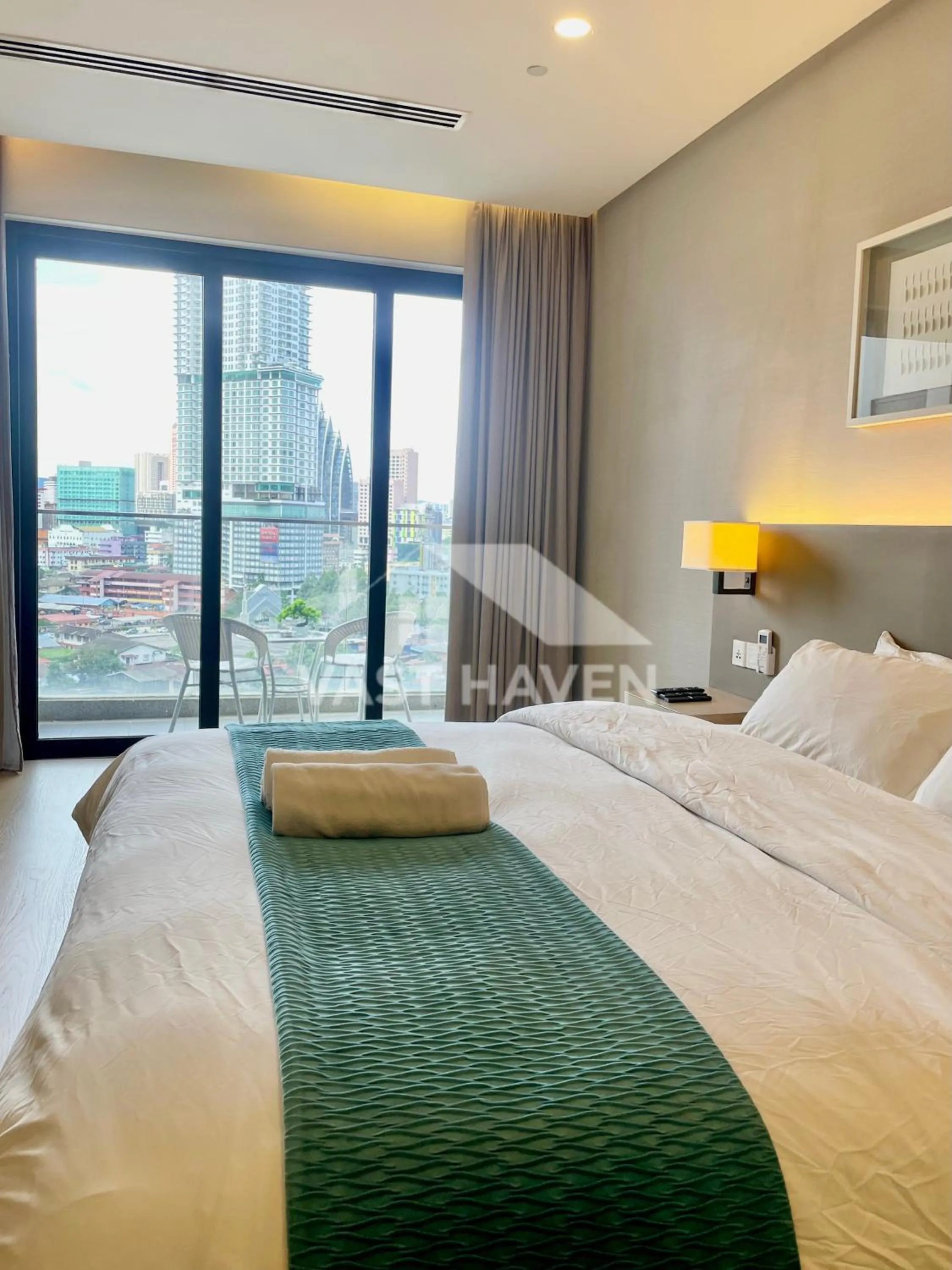 Bed in 188 Suites KLCC by VastHaven