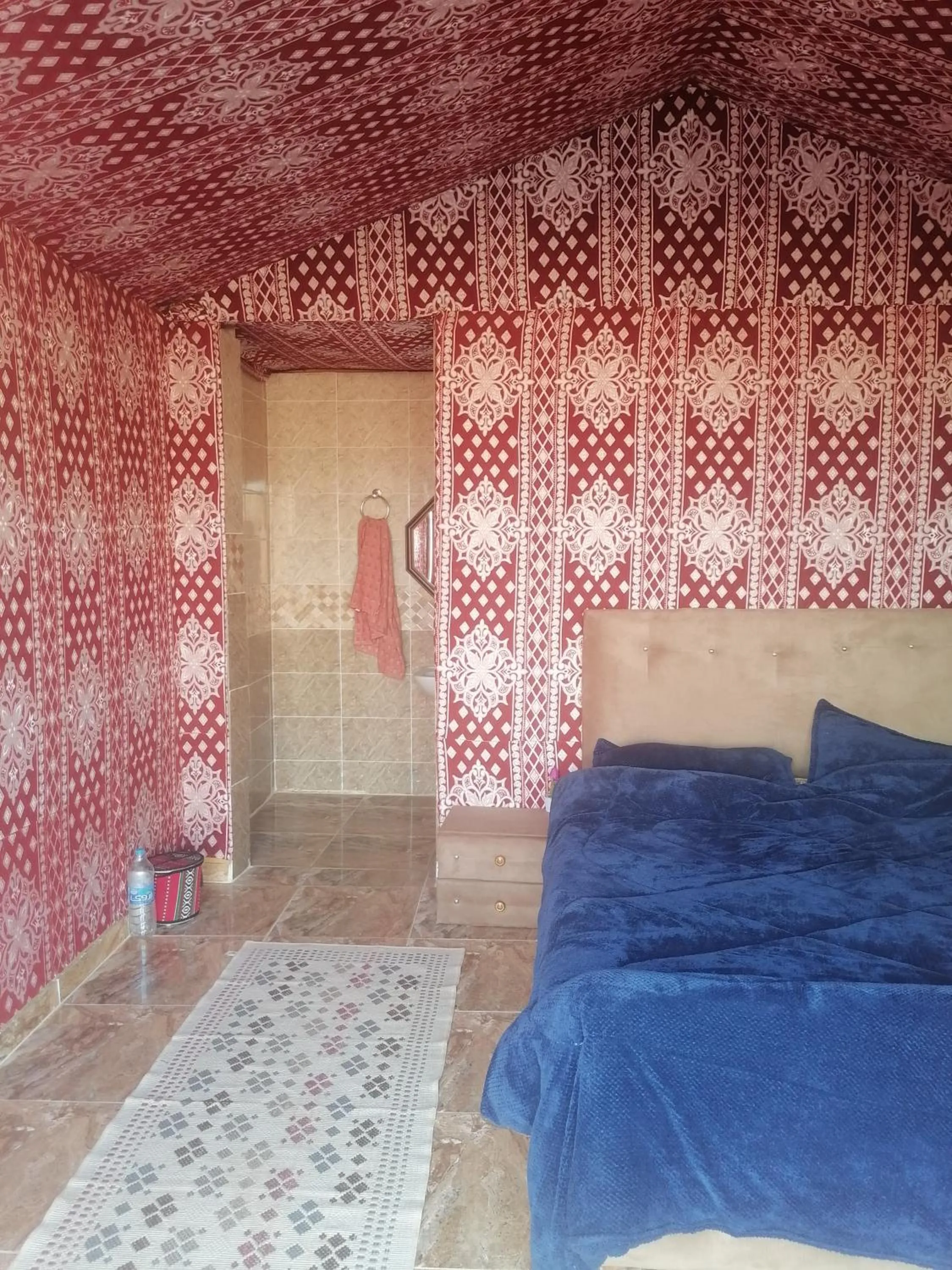 Bed in Wadirum winter