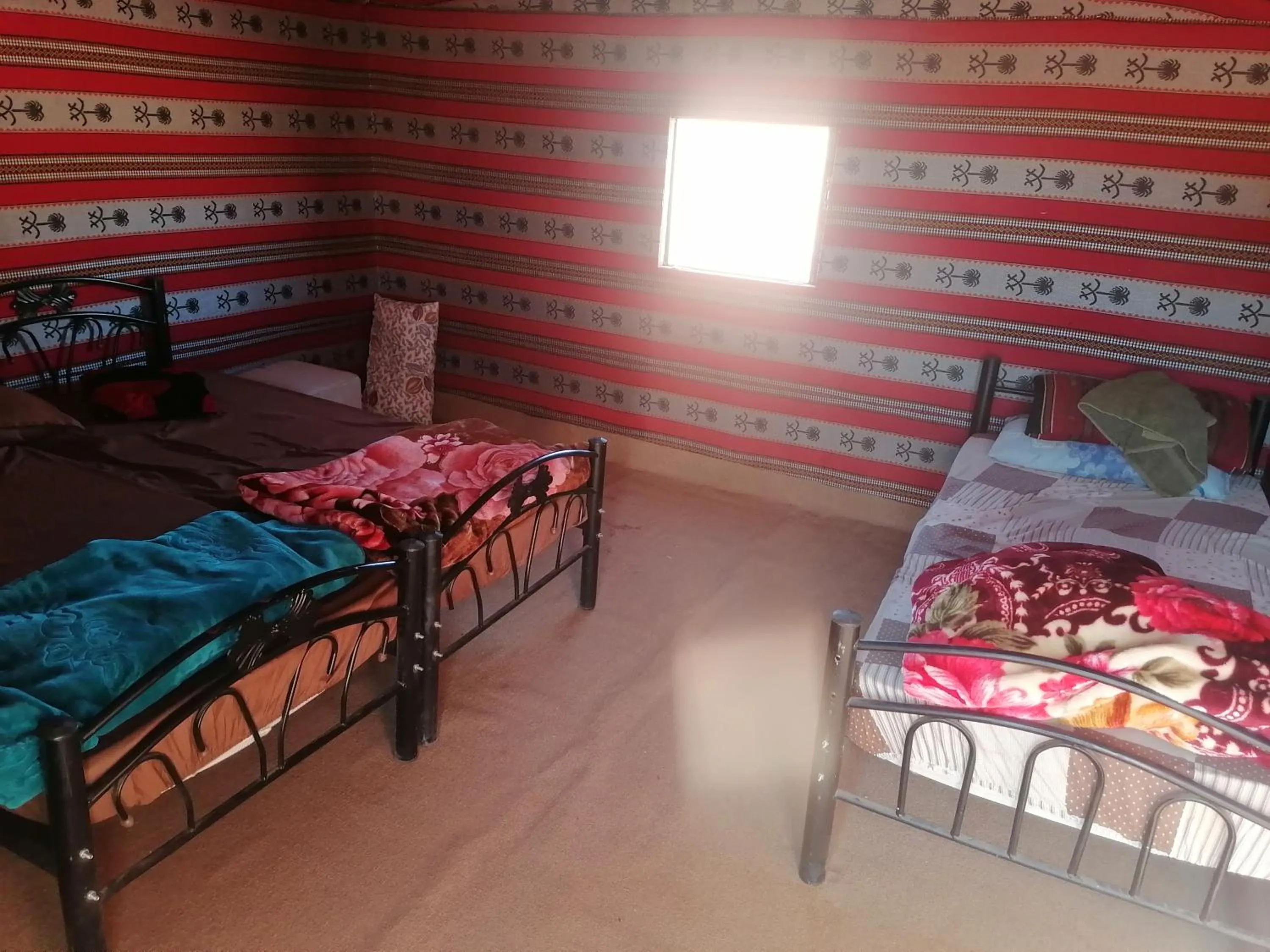 Bed in Wadirum winter