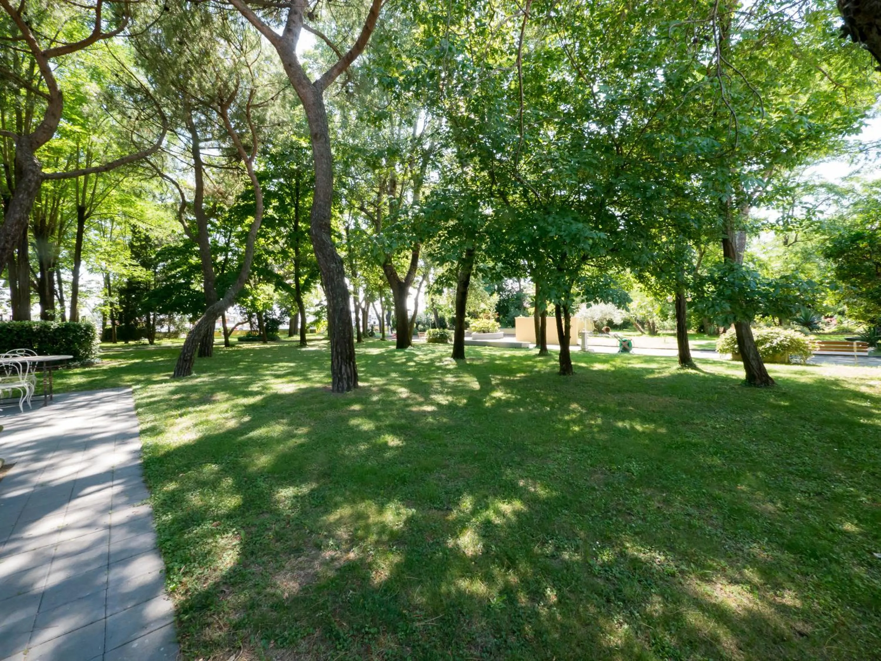 Garden in Villa Bellini Room&Breakfast