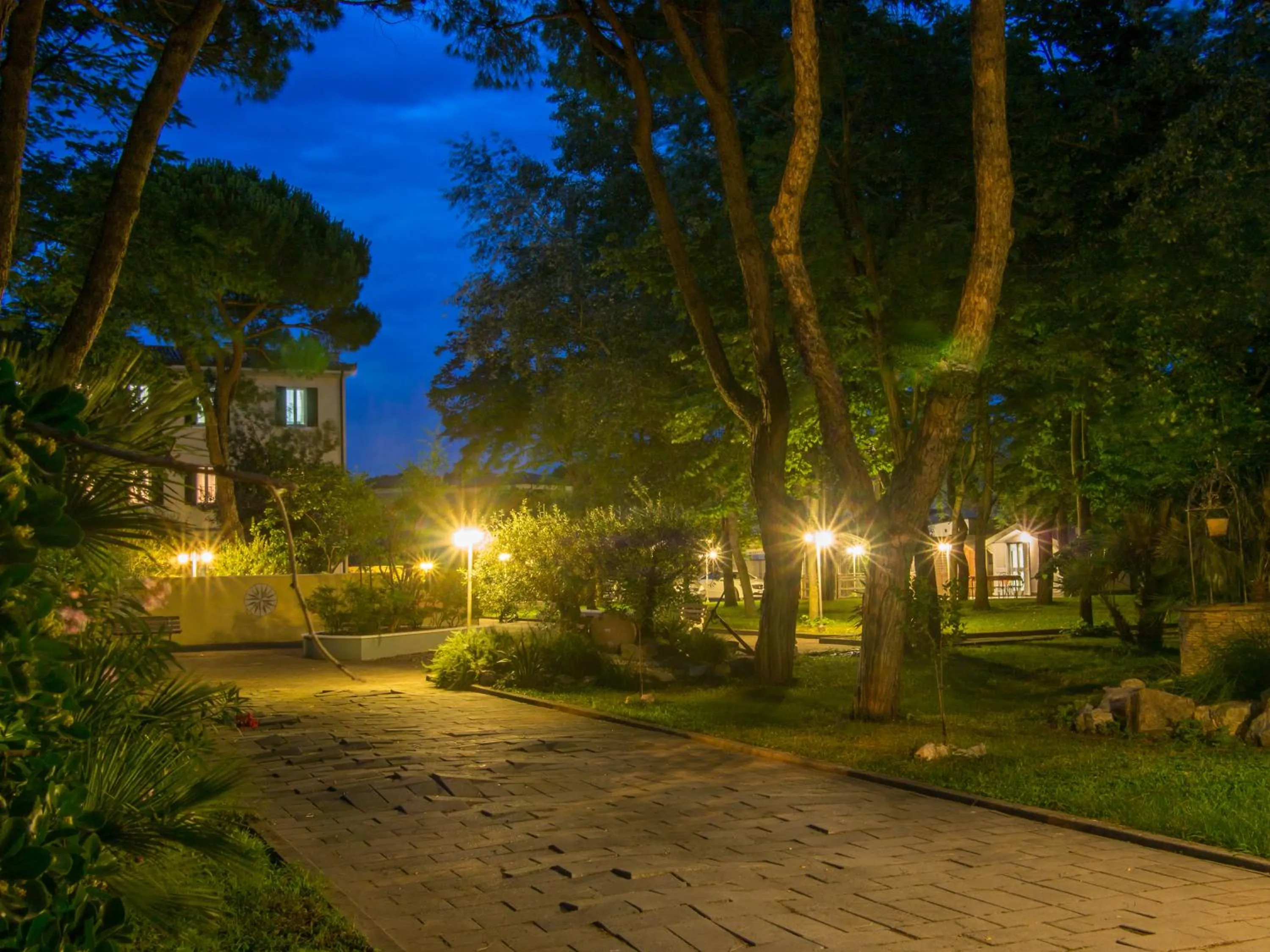 Night in Villa Bellini Room&Breakfast