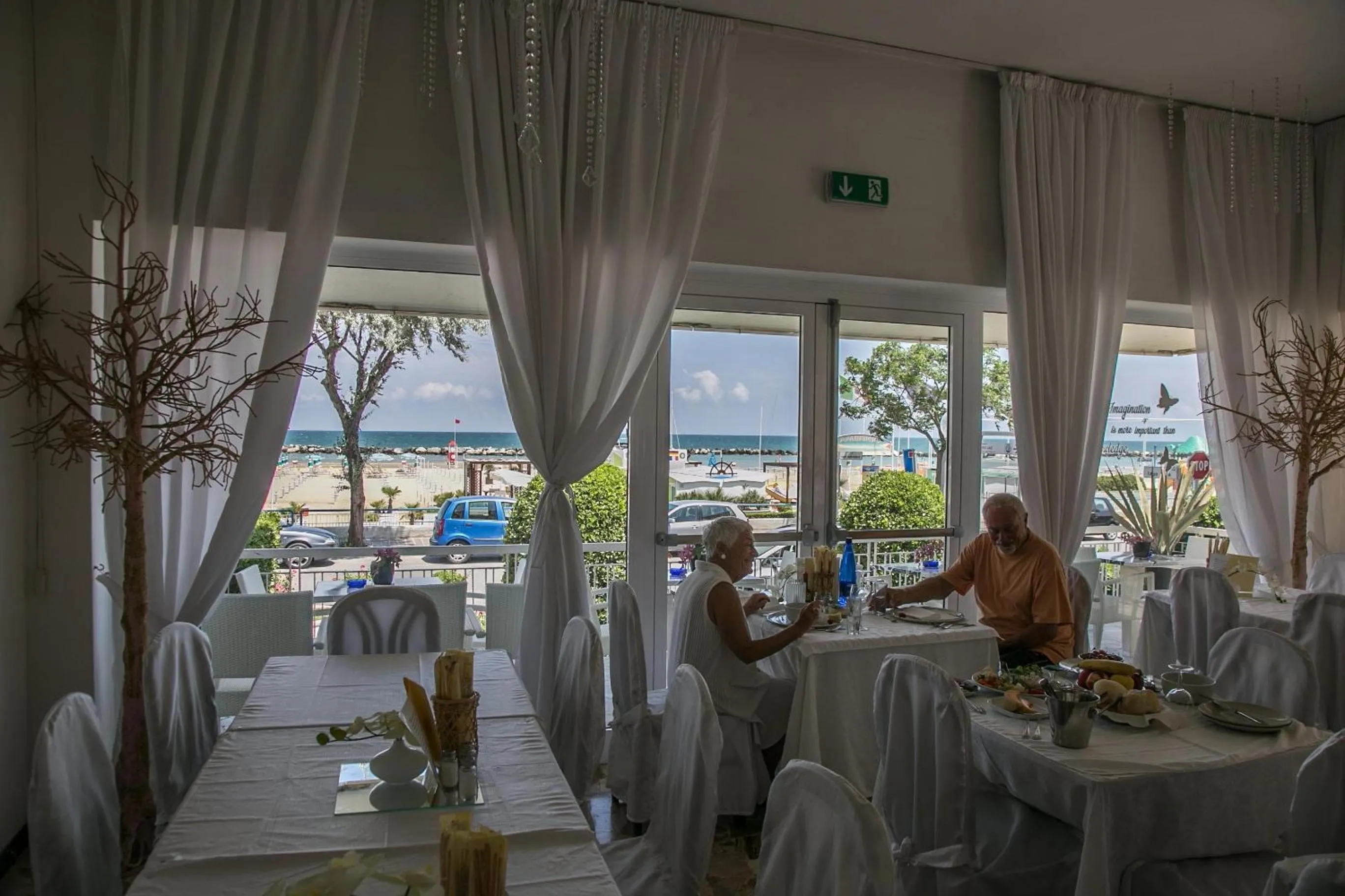 Guests in Hotel Heaven