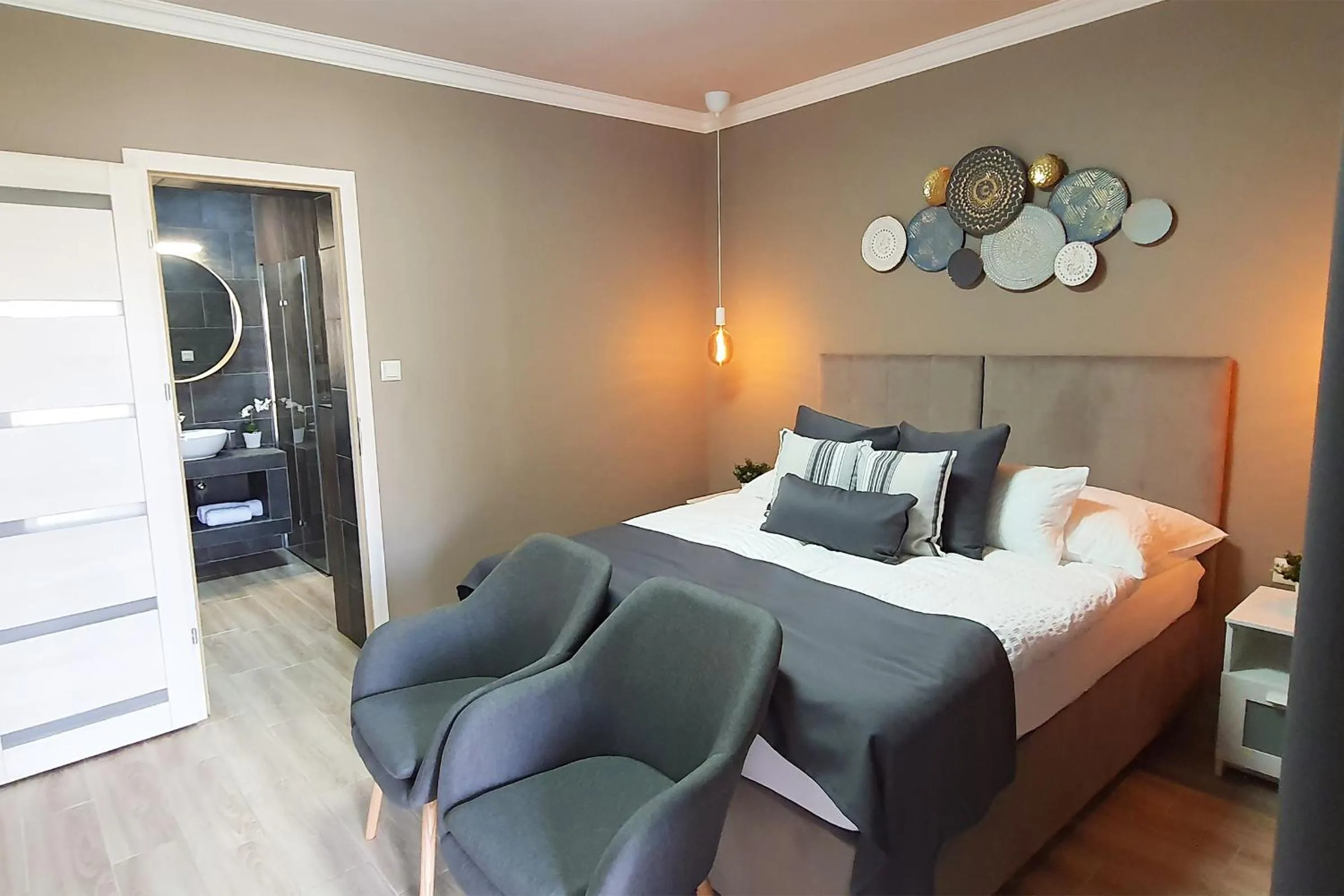 Bed in The Luxo Wine Museum Hotel