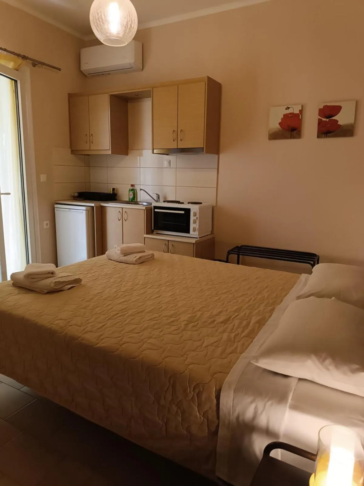 Bed in Valedina Rooms