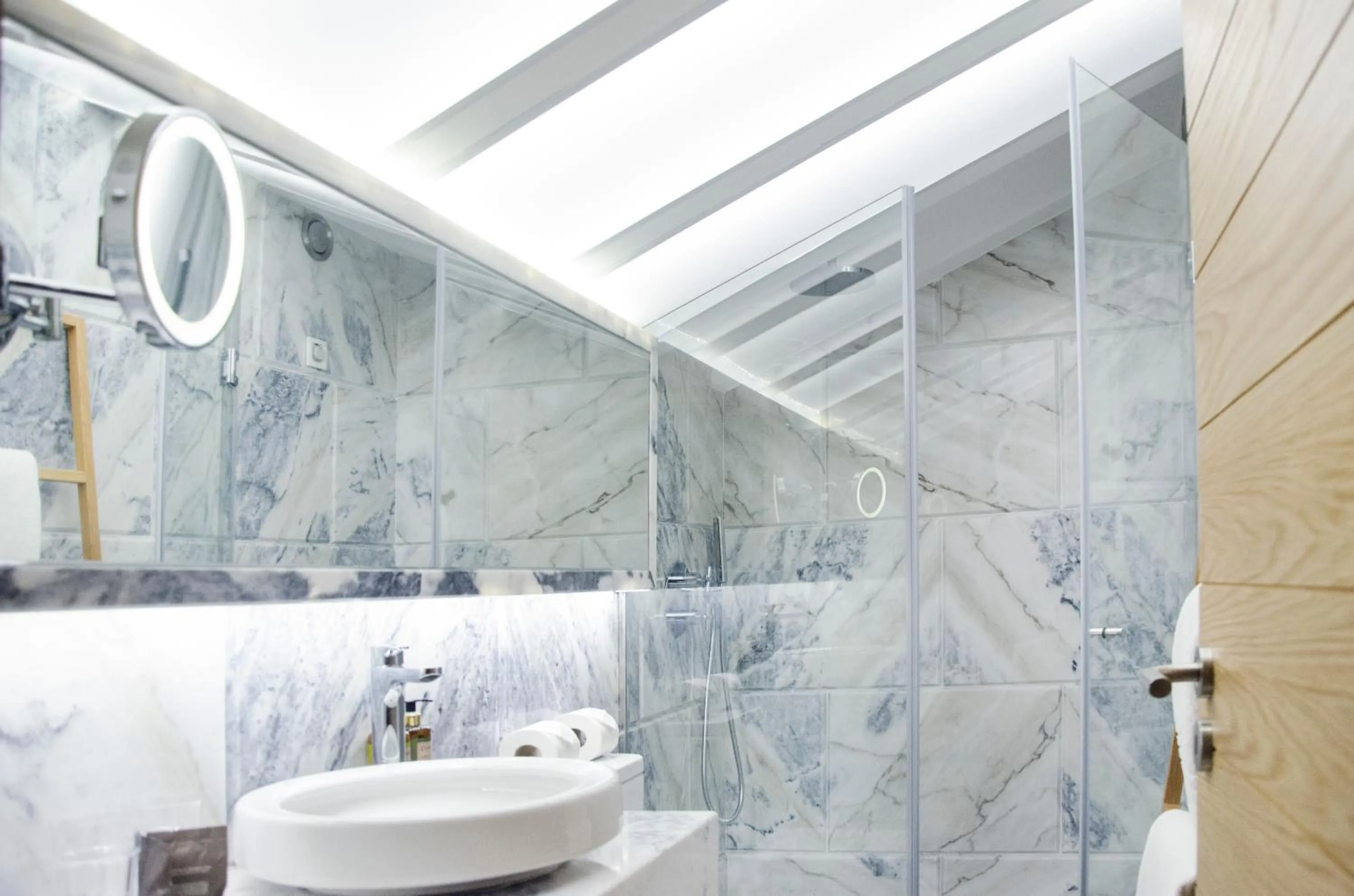 Bathroom in Browns Central Hotel