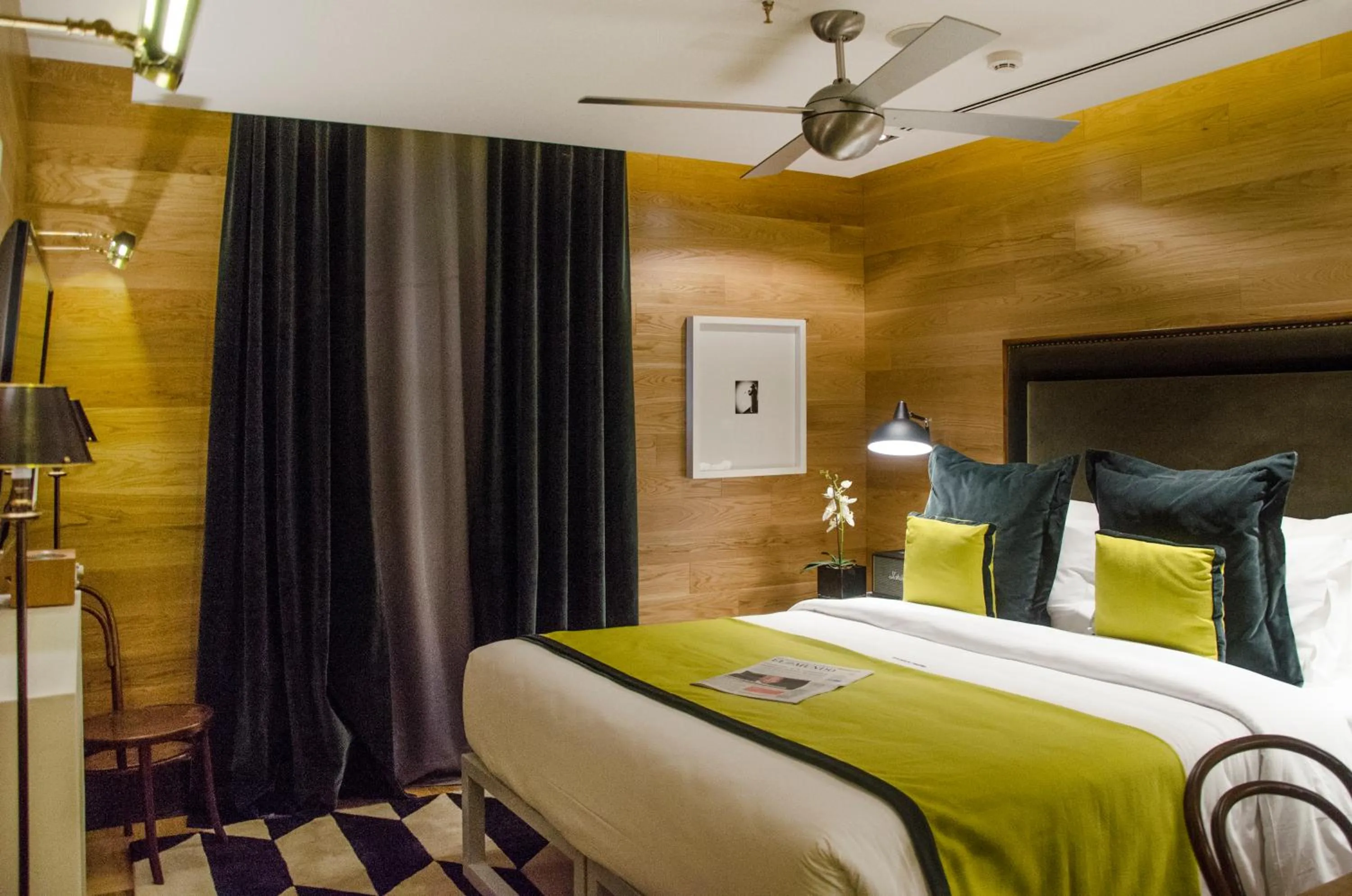 Bed in Browns Central Hotel