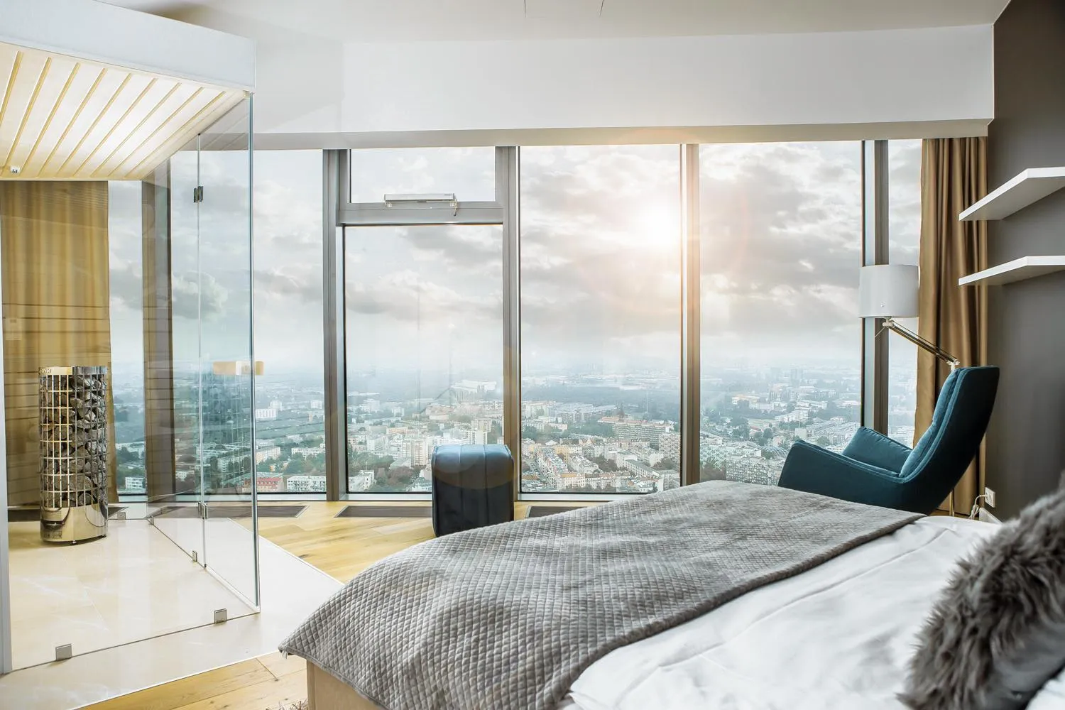 Bedroom, Bed in In The Sky - Apartamenty w Sky Tower