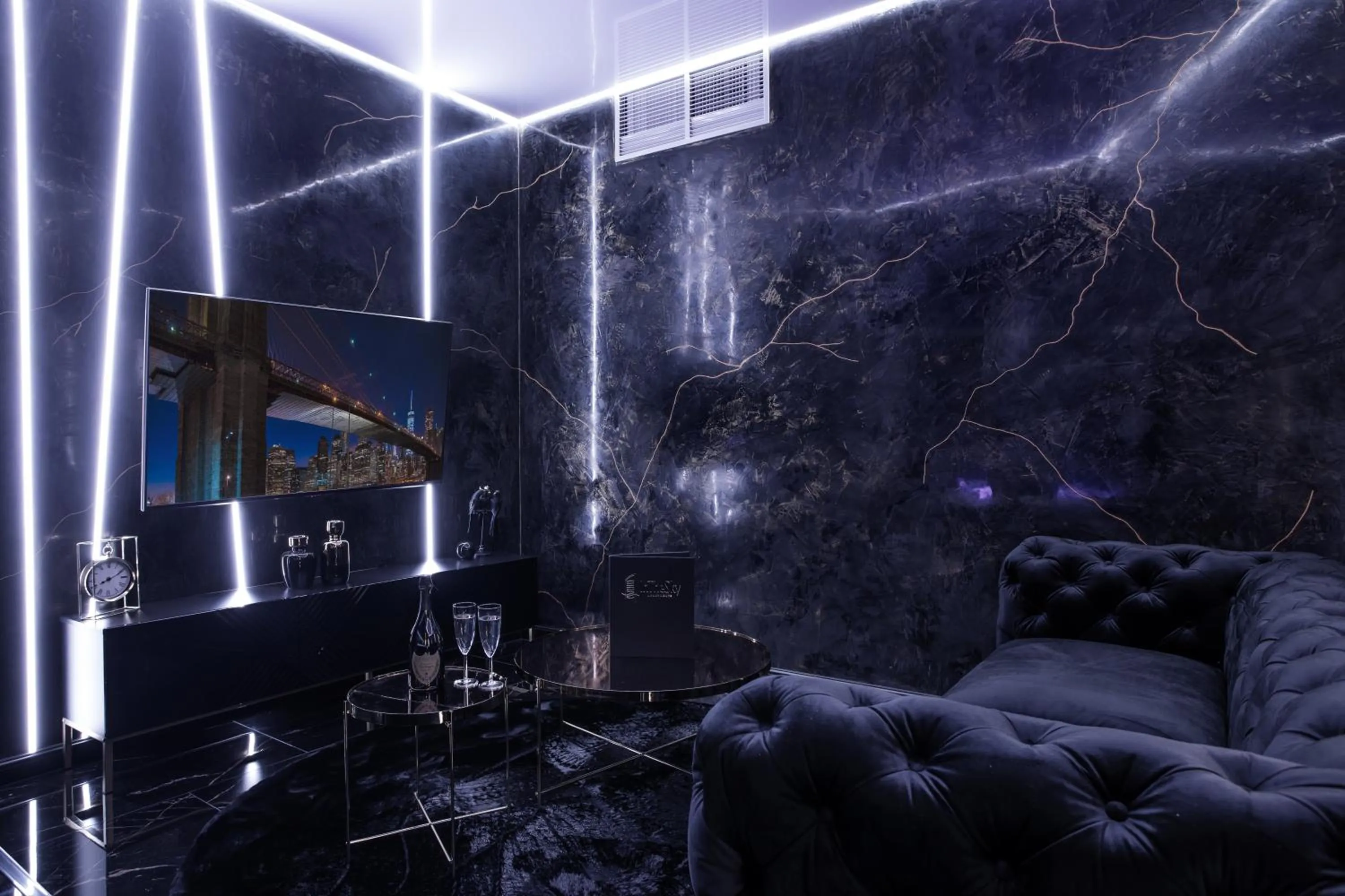 TV and multimedia in In The Sky - Apartamenty w Sky Tower