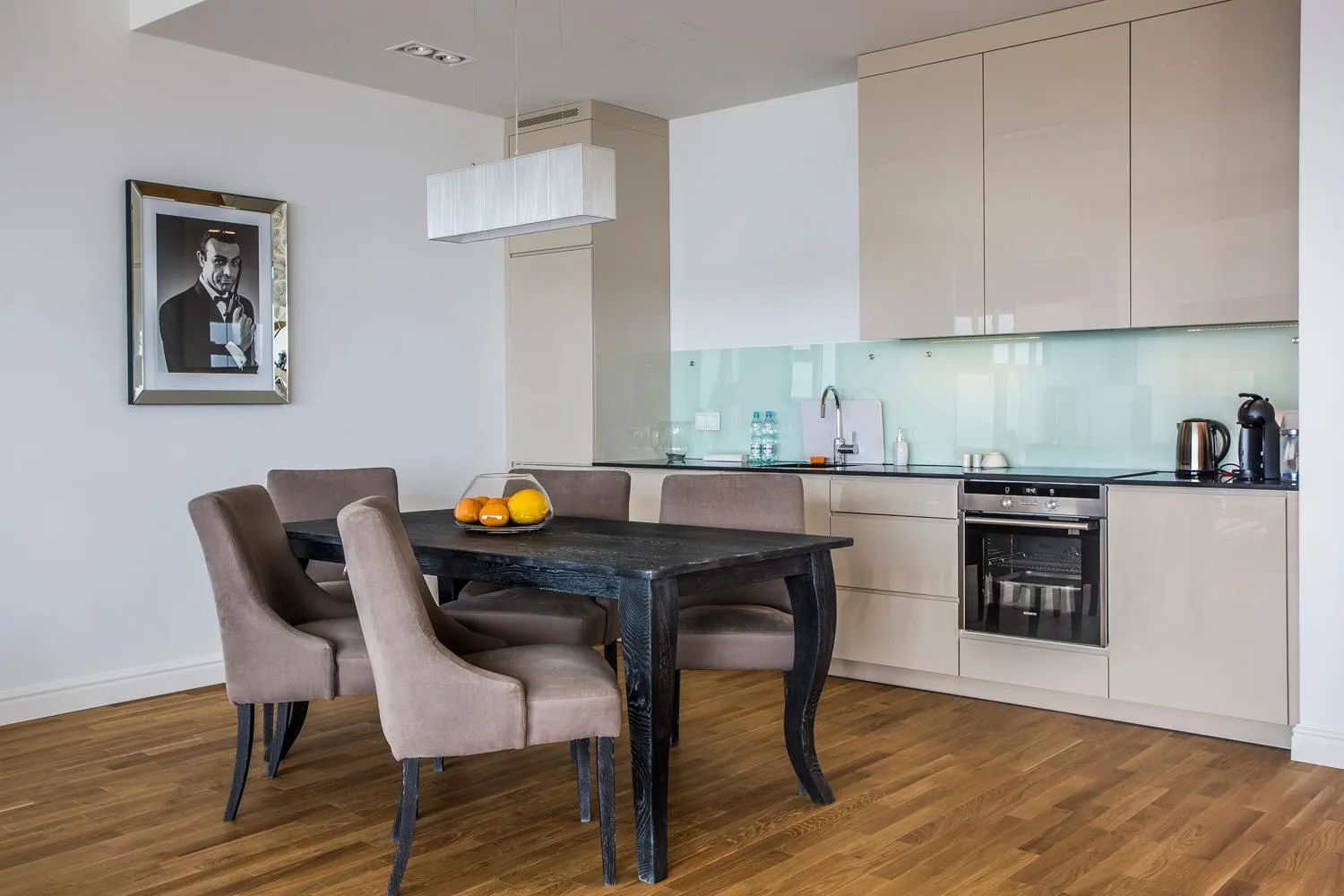 Kitchen or kitchenette in In The Sky - Apartamenty w Sky Tower