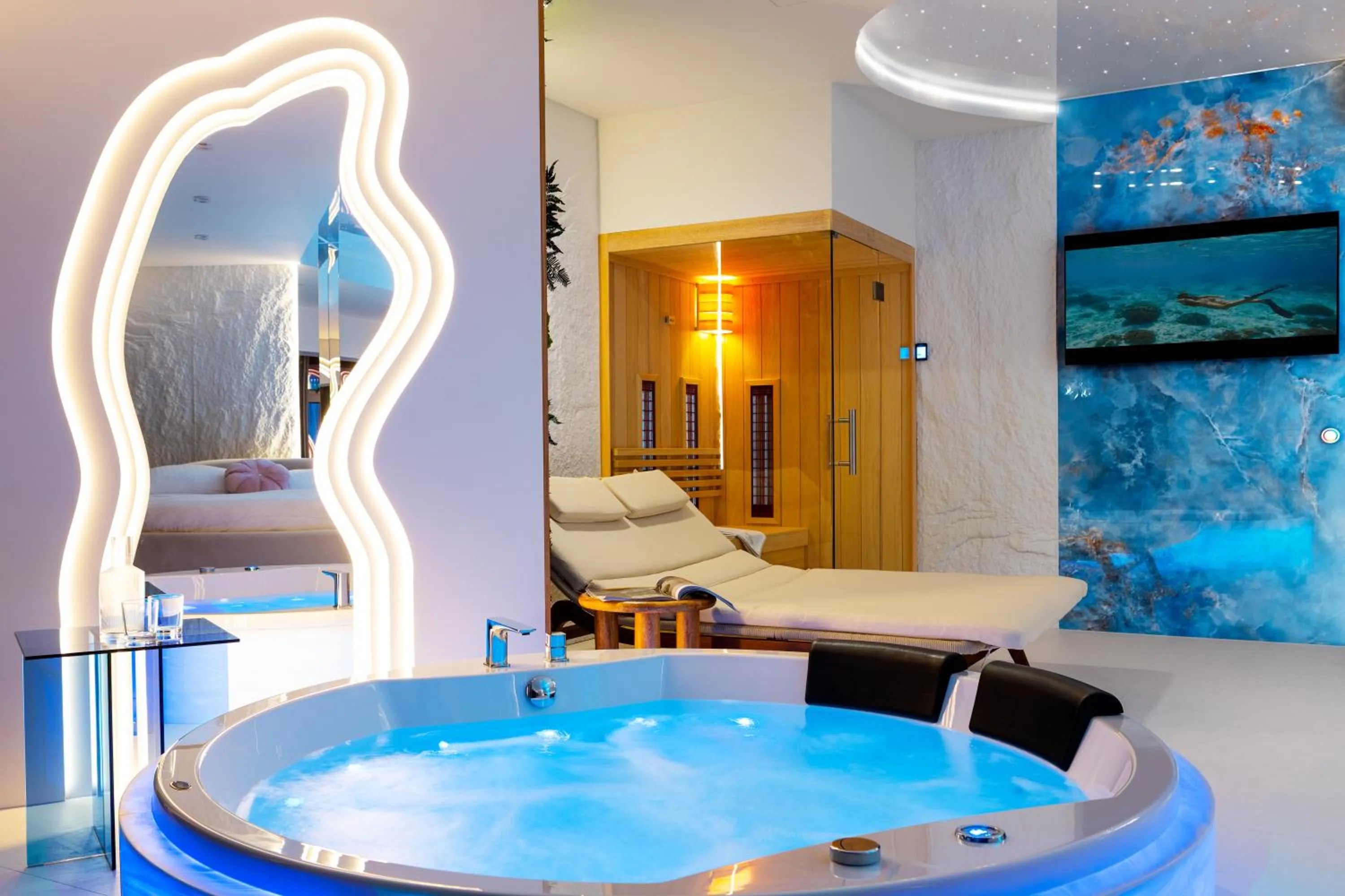 In The Sky - Apartamenty w Sky Tower