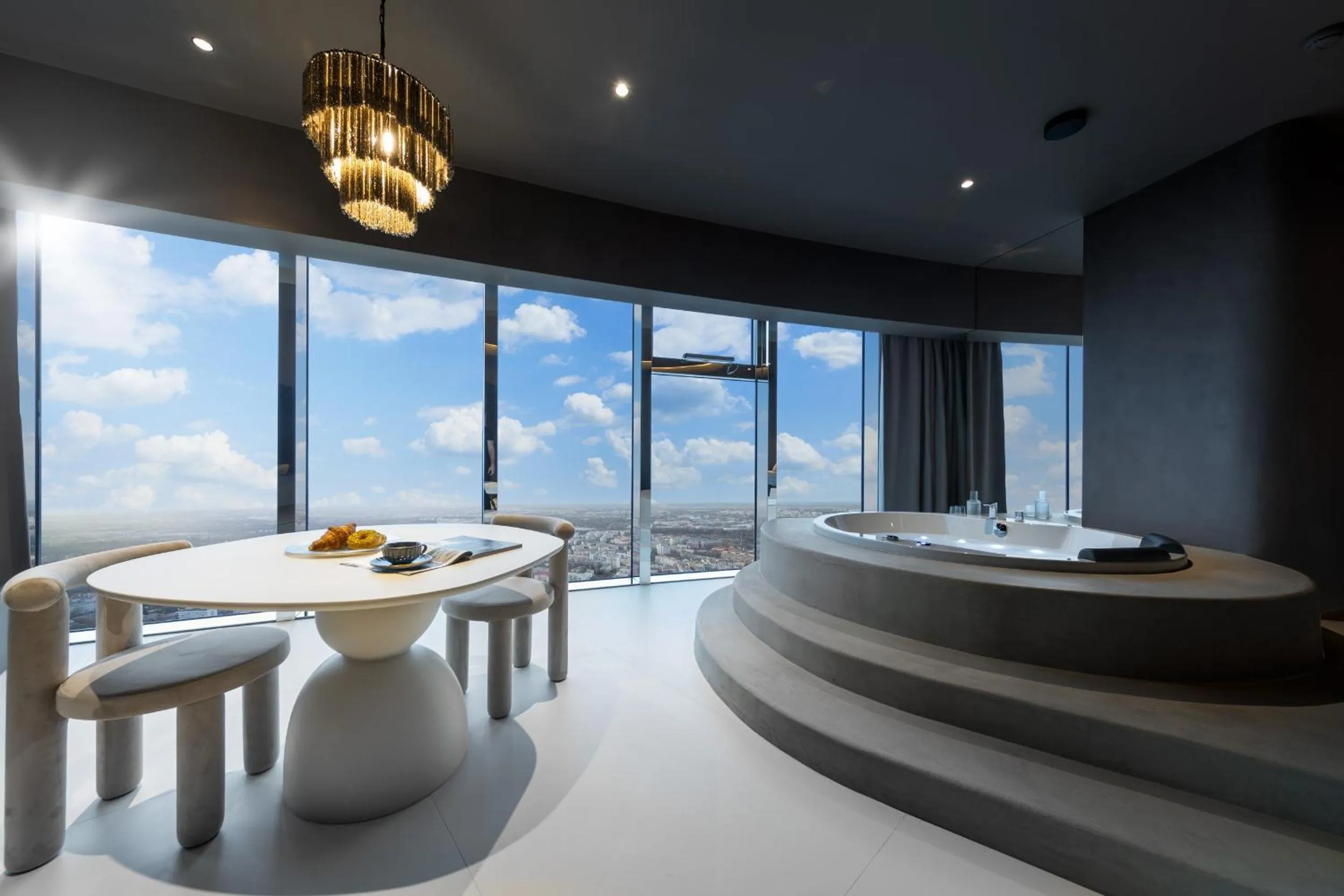 In The Sky - Apartamenty w Sky Tower