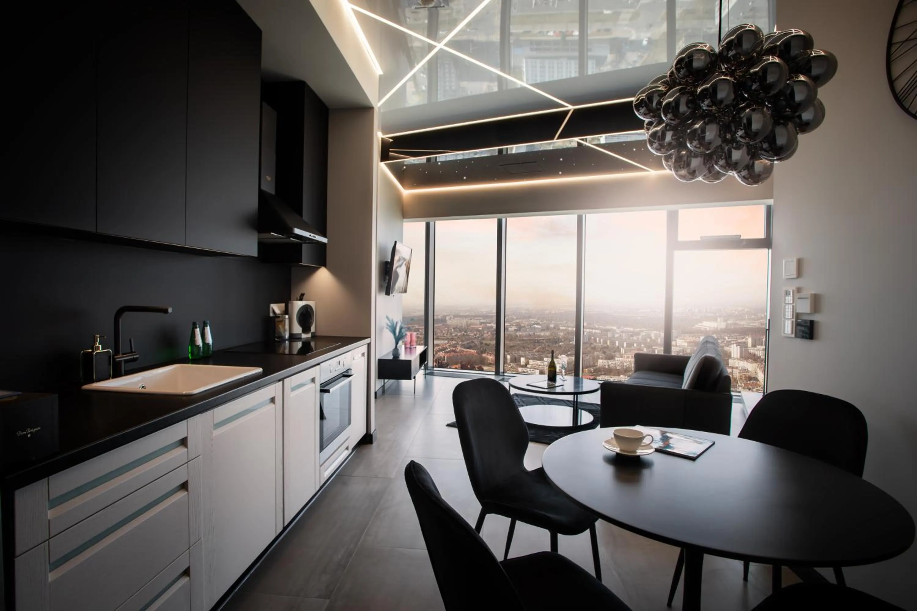 Bird's eye view in In The Sky - Apartamenty w Sky Tower