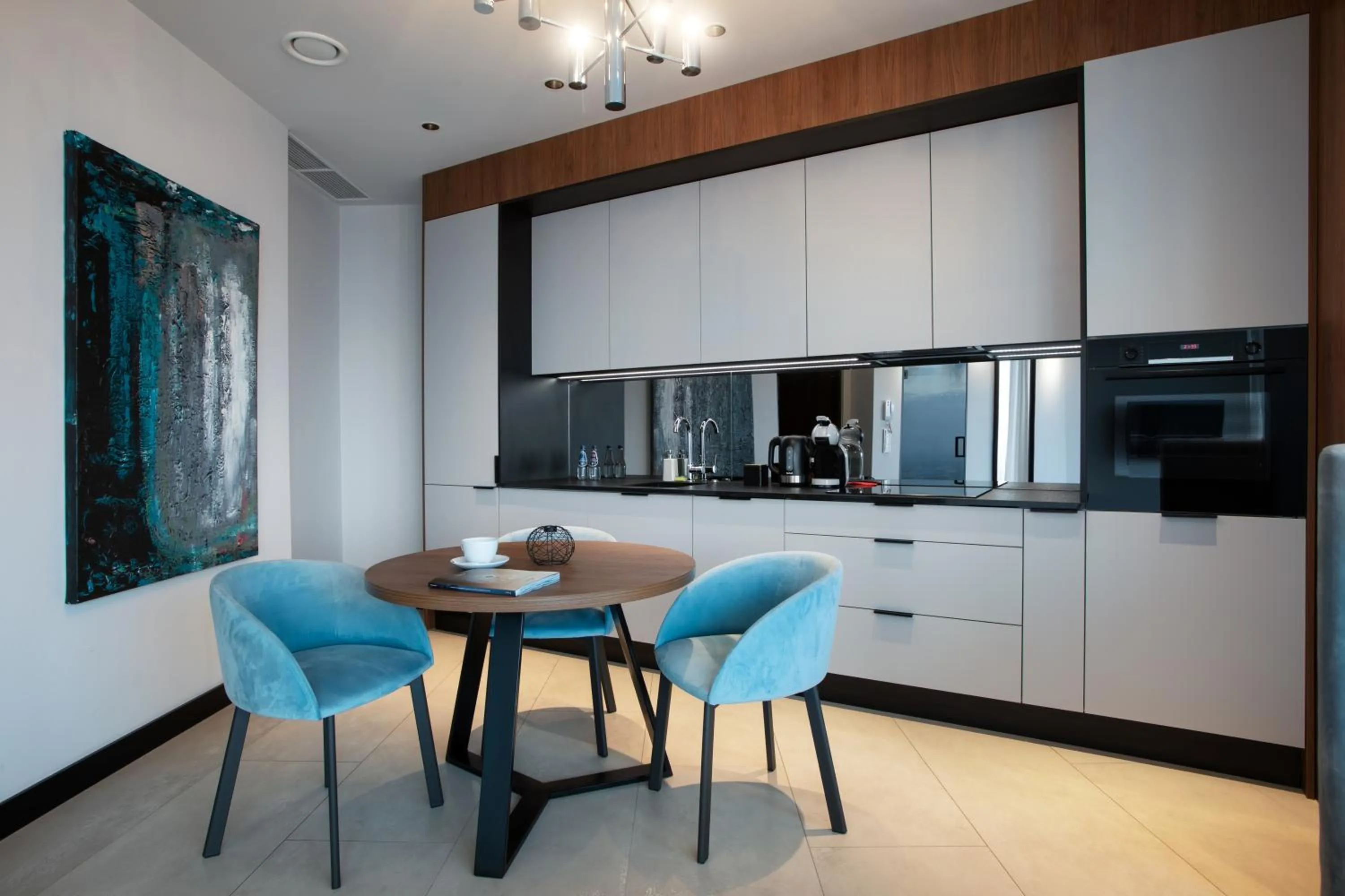 Coffee/tea facilities in In The Sky - Apartamenty w Sky Tower