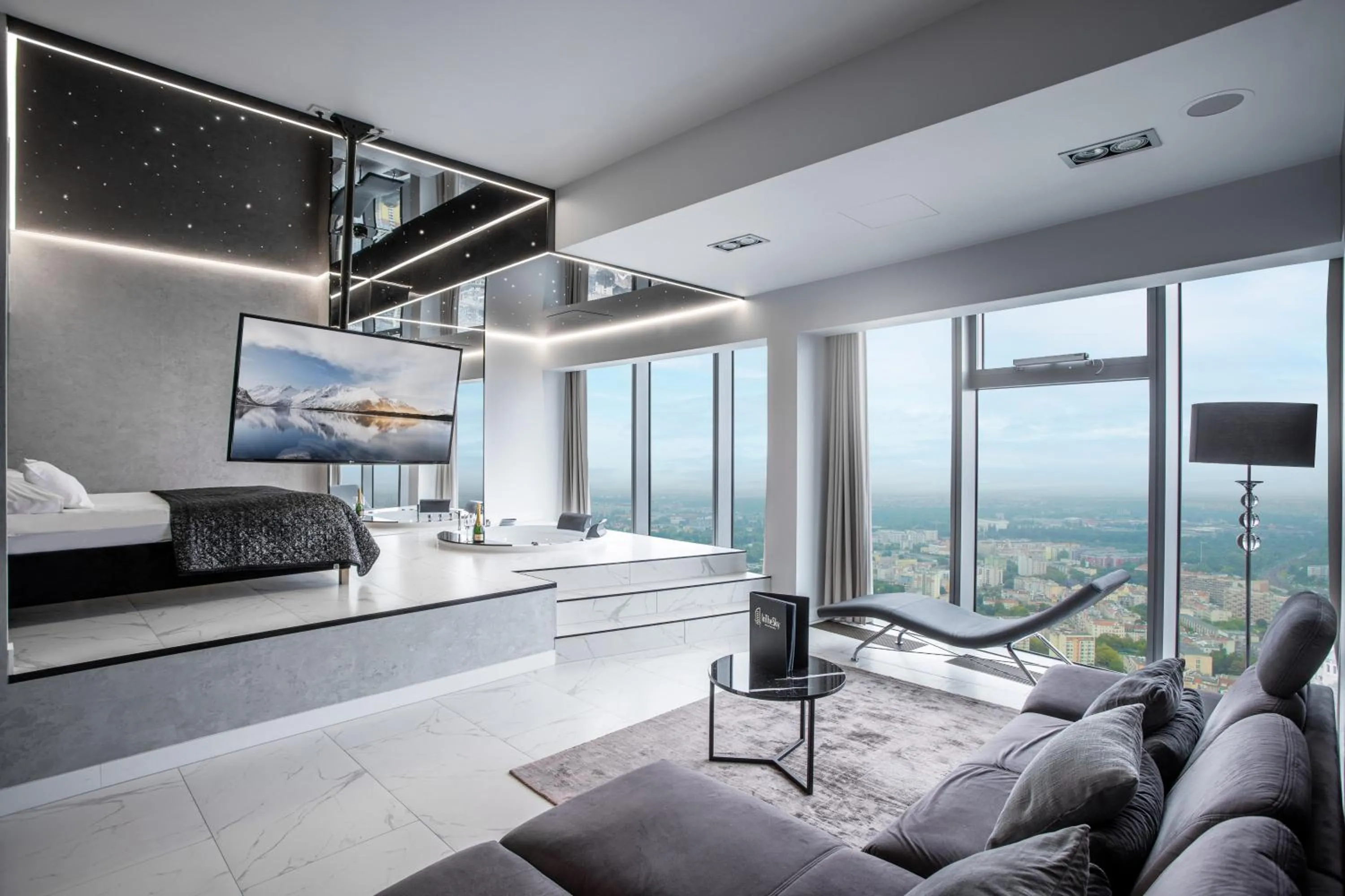 Bird's eye view in In The Sky - Apartamenty w Sky Tower