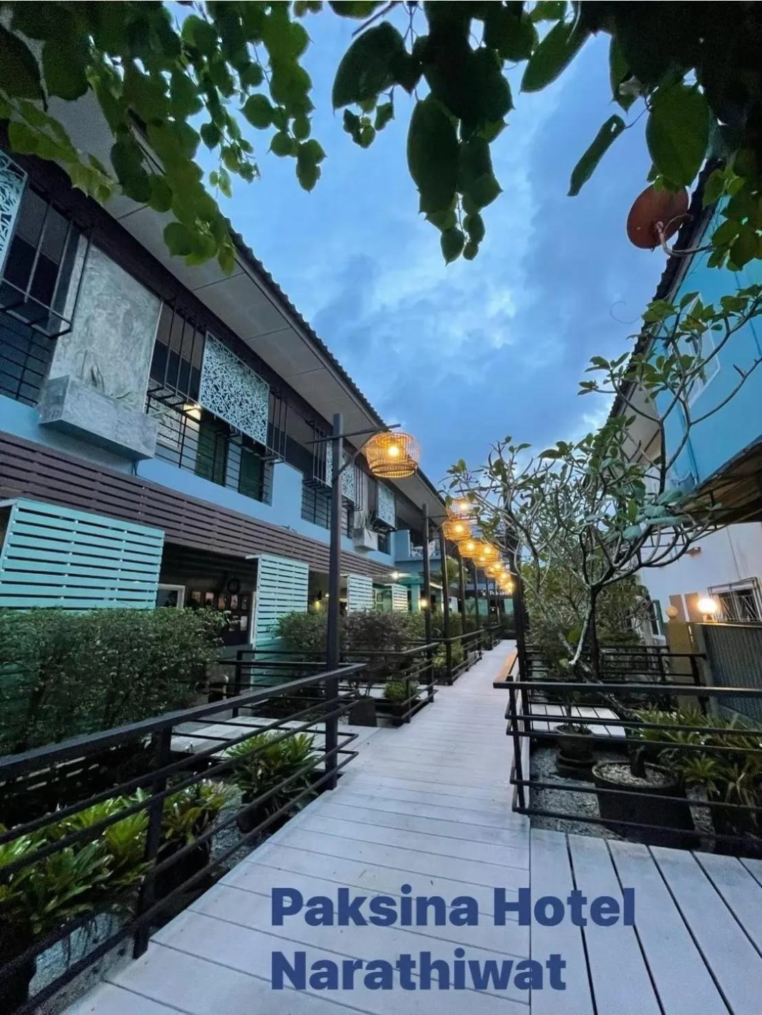 Property building in Paksina Hotel