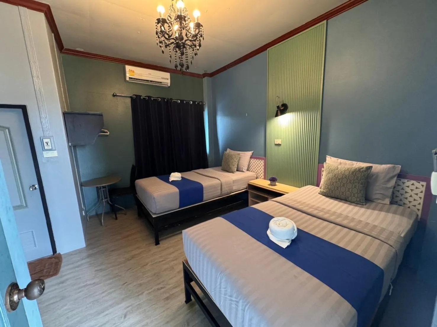 Bed in Paksina Hotel