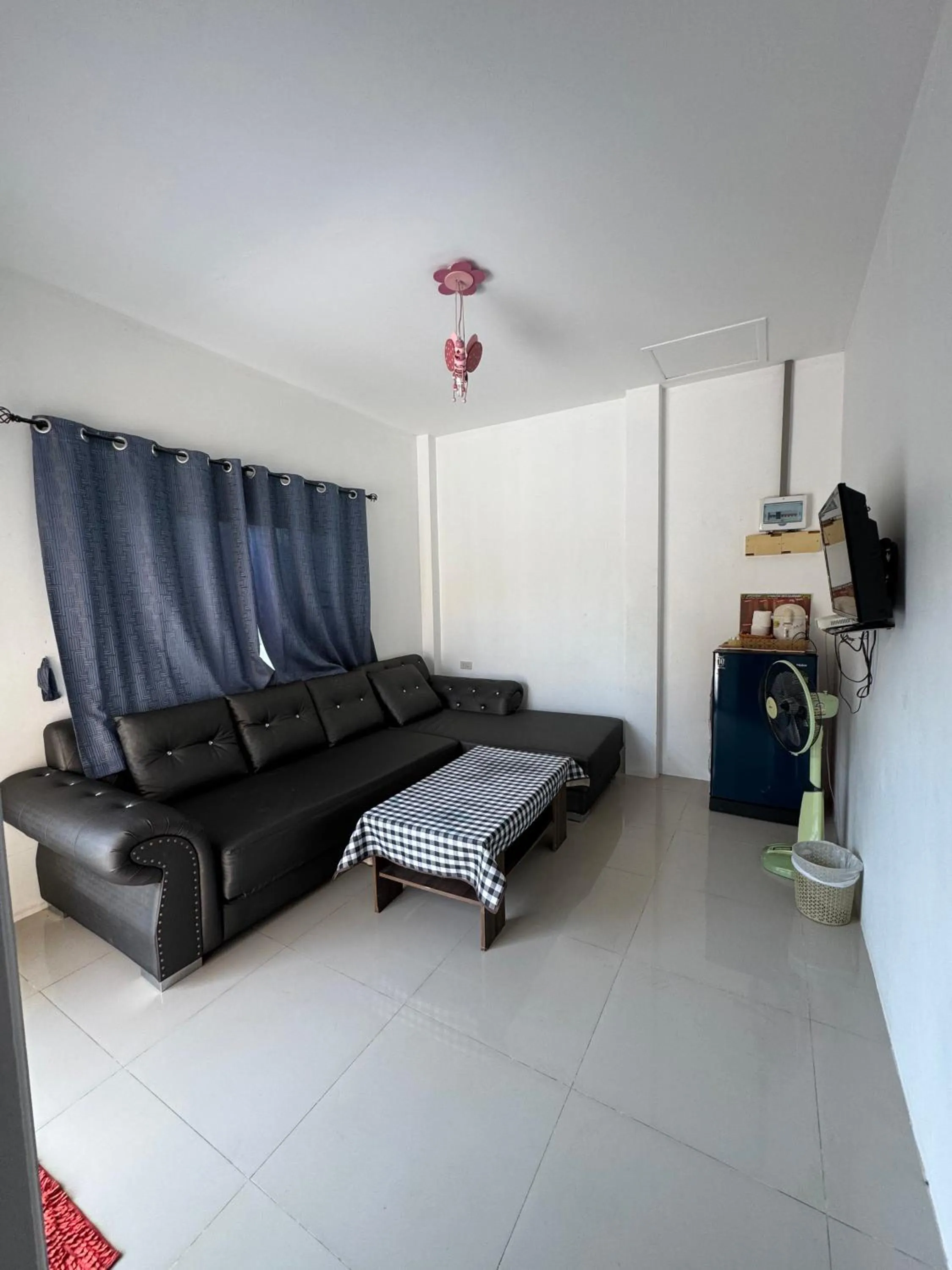 TV and multimedia in Rang Noknoy Resort at Kohlarn