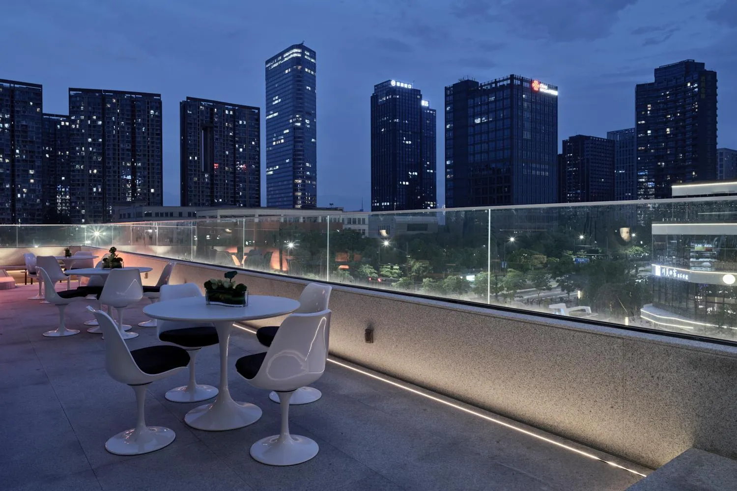 Balcony/Terrace in Pagoda Hotel Hangzhou Binjiang