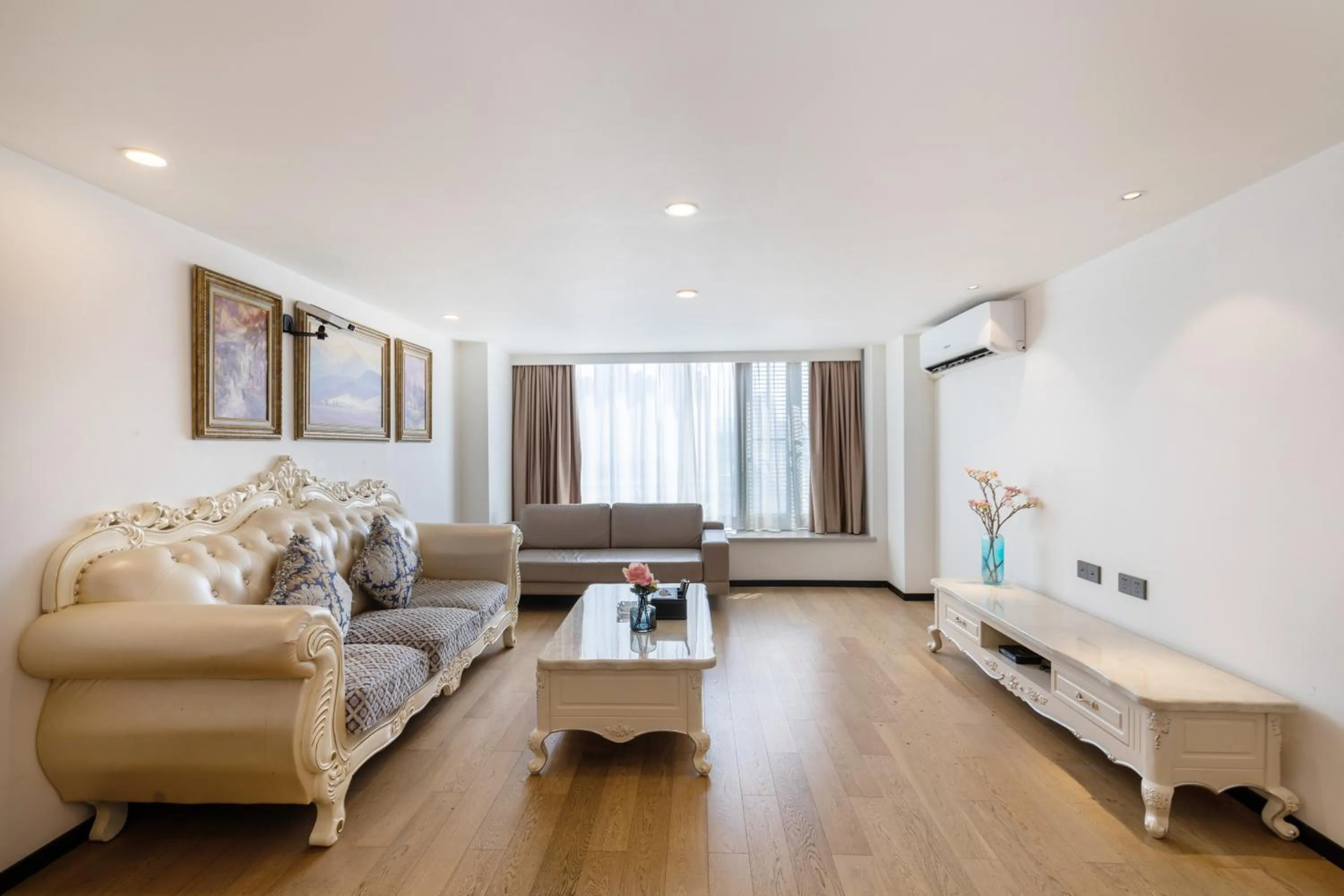 Living room in Xinghe Times Apartment - Shenzhen North Railway Station