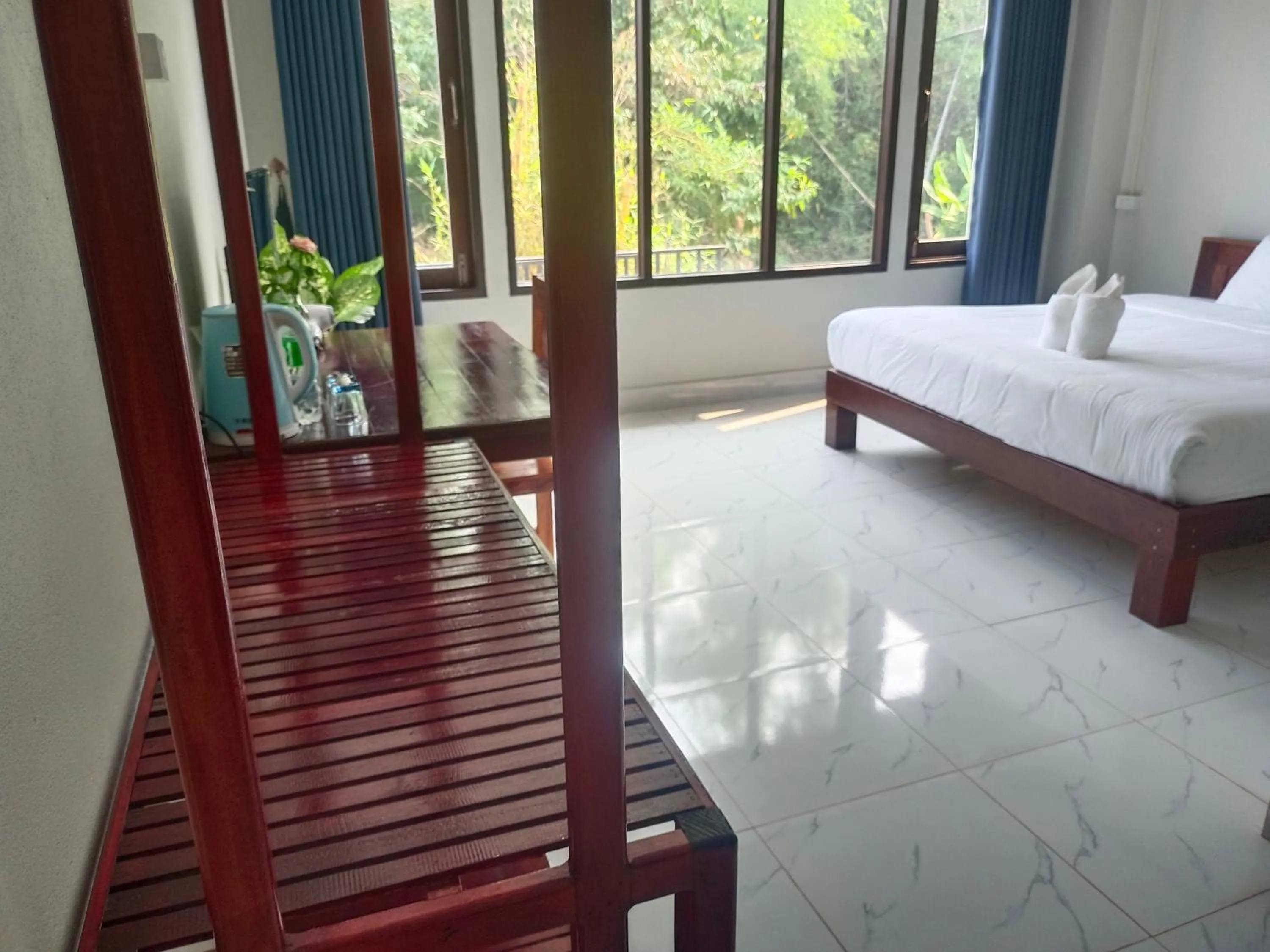 Bed in Dokchampa Hotel