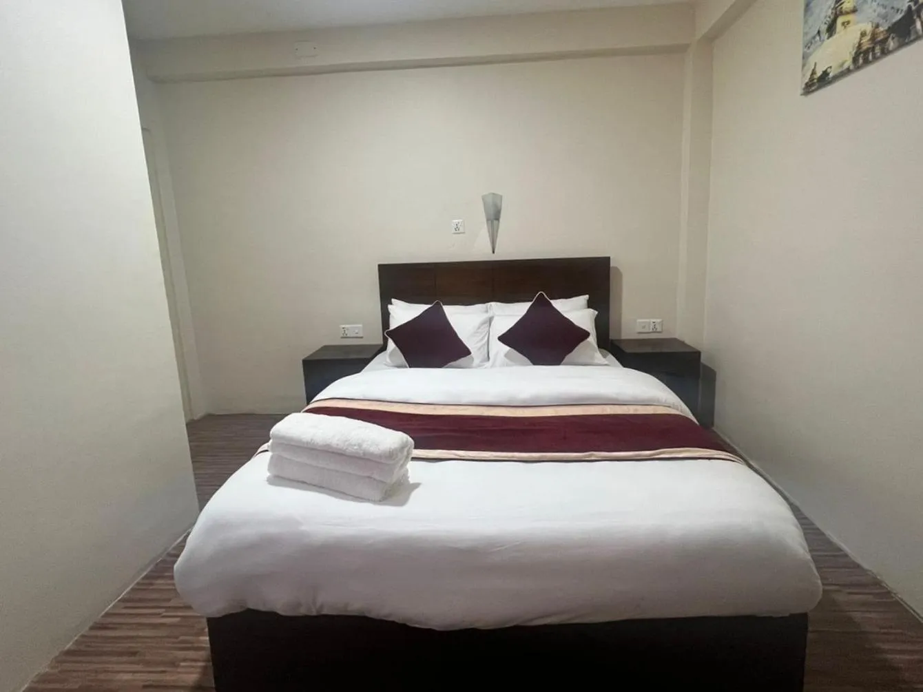 Bed in Hotel Down To Earth