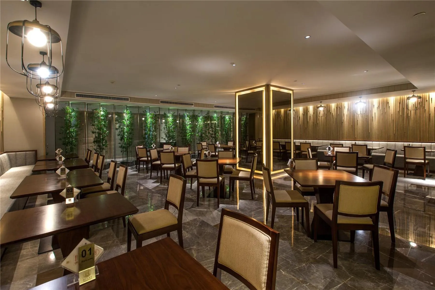 Restaurant/places to eat in Wuhan Hongguang Hotel