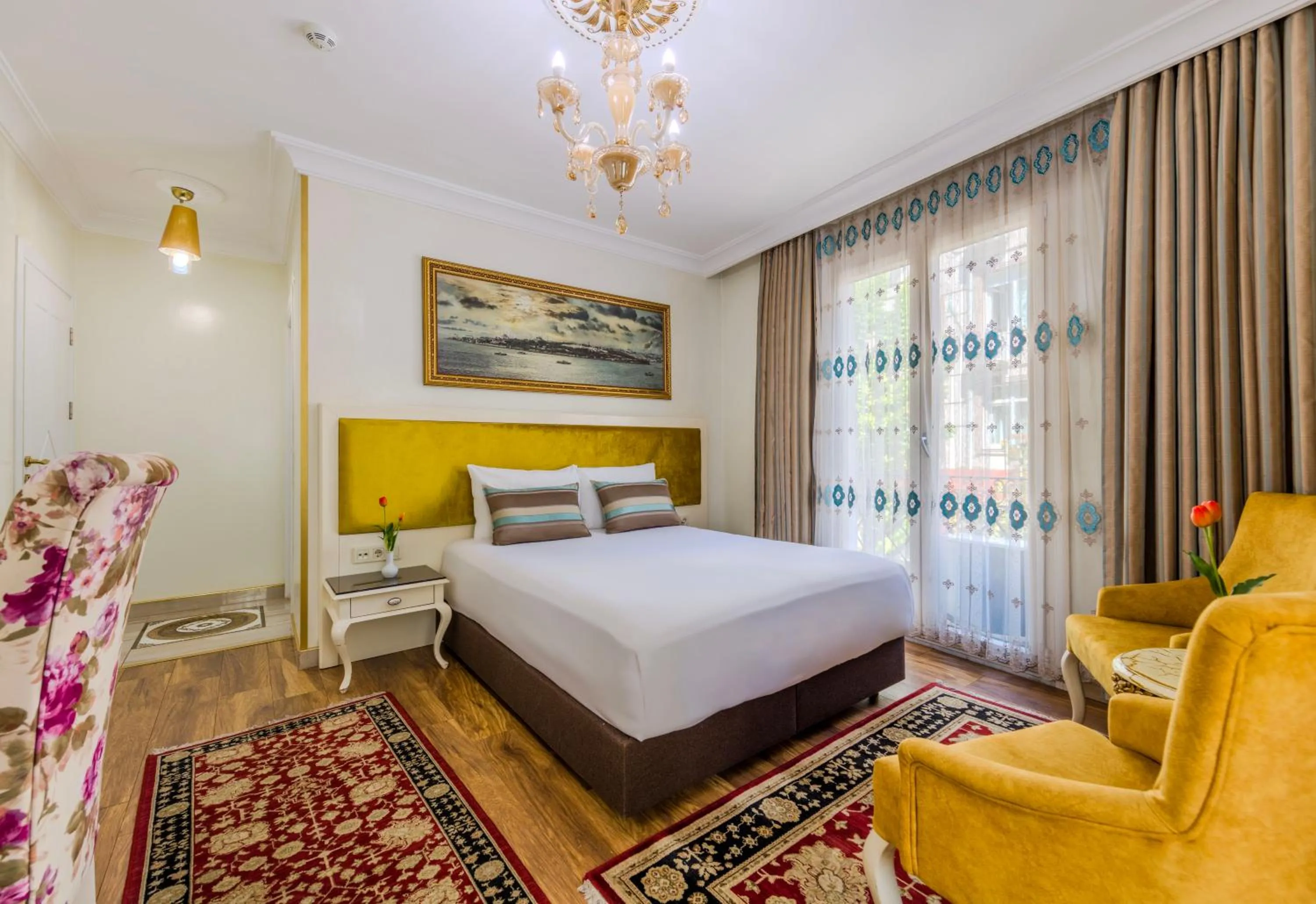 Bedroom, Bed in Lemis Suite Istanbul