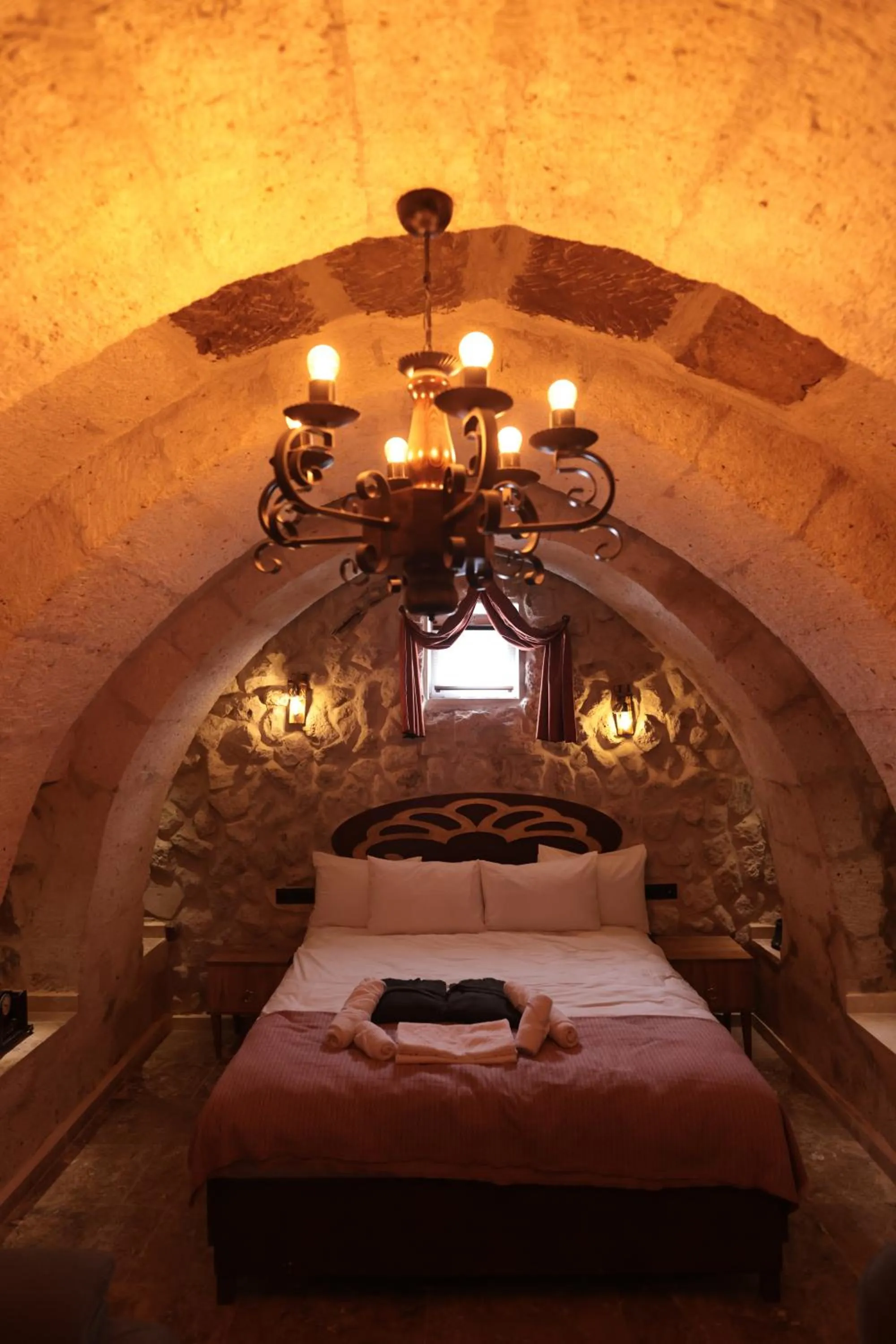 Bed in Stone Owl Otel & Restaurant