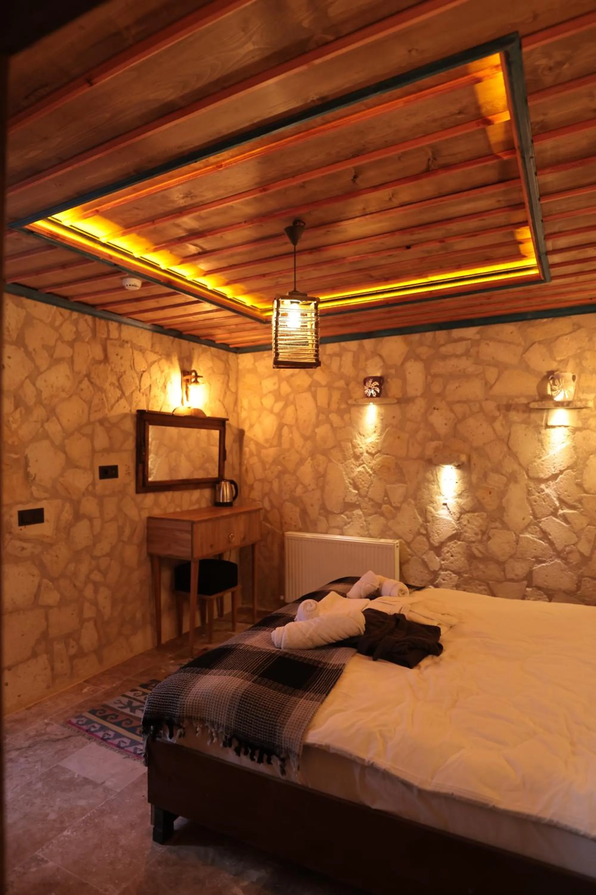 Bed in Stone Owl Otel & Restaurant